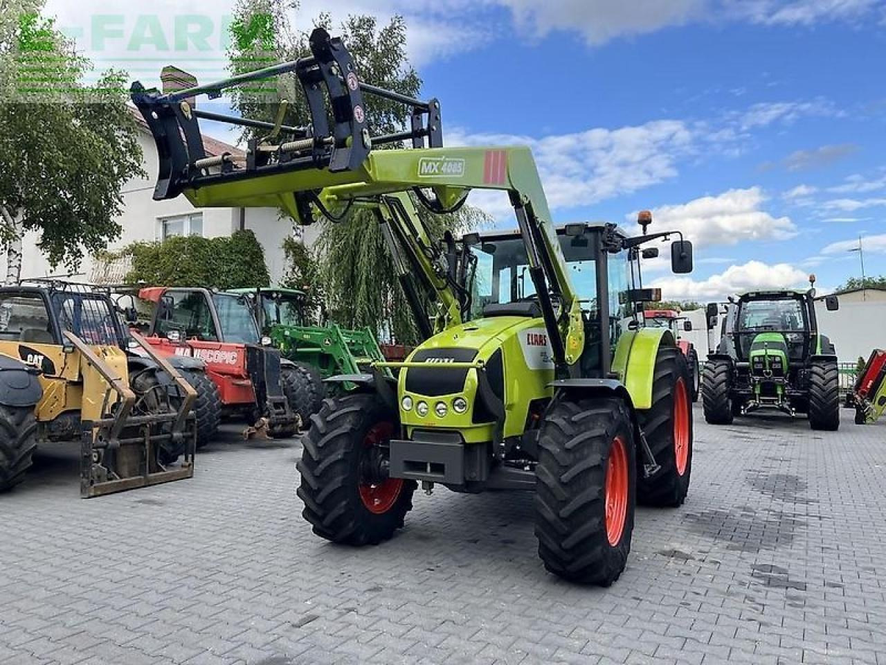 CLAAS celtis 446 plus rx + mailleux mx40-85 - Traktors: foto 2 CLAAS celtis 446 plus rx + mailleux mx40-85 - Traktors: foto 2