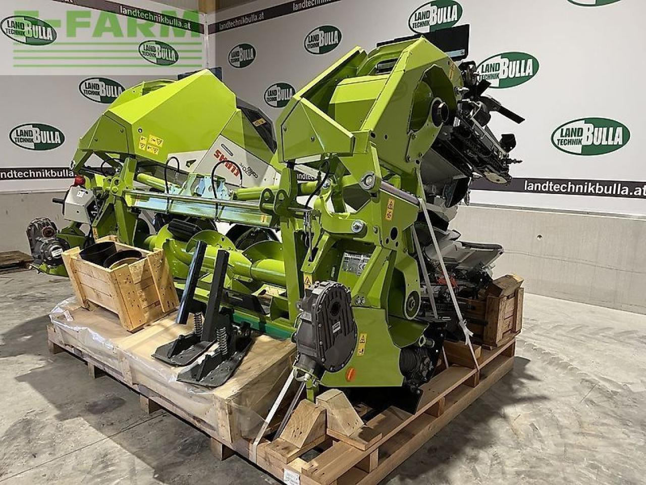 CLAAS corio 670 fc conspeed - 6 reihen - Lopbarības kombaina papildaprīkojums: foto 2 CLAAS corio 670 fc conspeed - 6 reihen - Lopbarības kombaina papildaprīkojums: foto 2