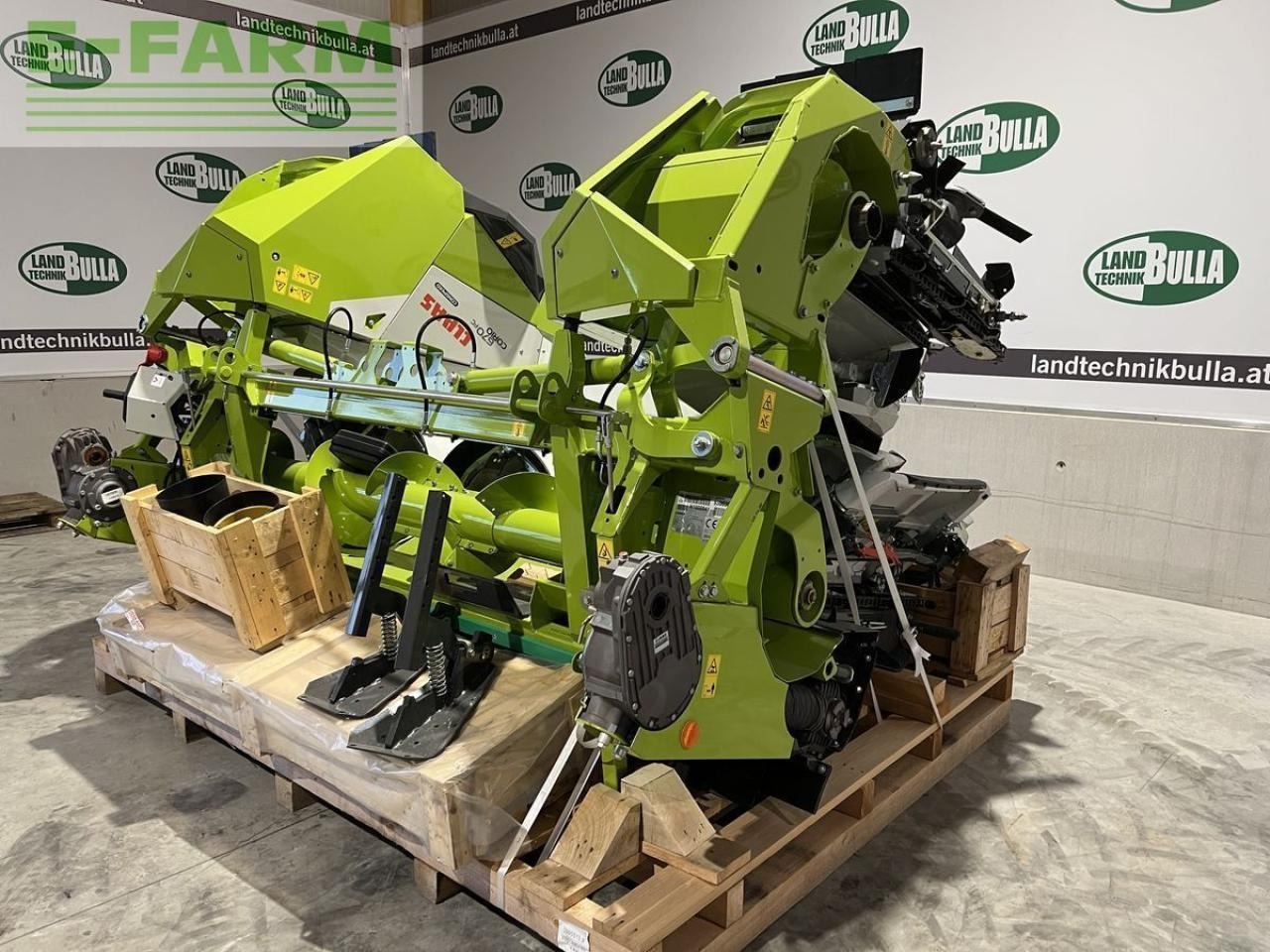CLAAS corio 670 fc conspeed - 6 reihen - Lopbarības kombaina papildaprīkojums: foto 2 CLAAS corio 670 fc conspeed - 6 reihen - Lopbarības kombaina papildaprīkojums: foto 2