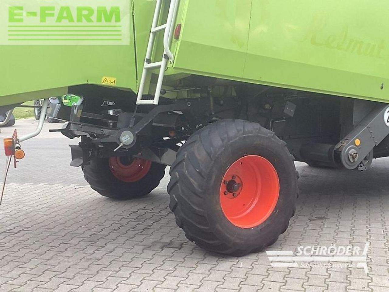 CLAAS dominator 360 mega + c 600 schneidwerk - Labības kombains: foto 5 CLAAS dominator 360 mega + c 600 schneidwerk - Labības kombains: foto 5