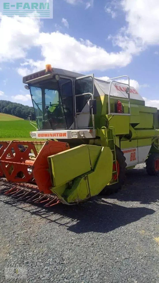 CLAAS dominator 88 s - Labības kombains: foto 2 CLAAS dominator 88 s - Labības kombains: foto 2