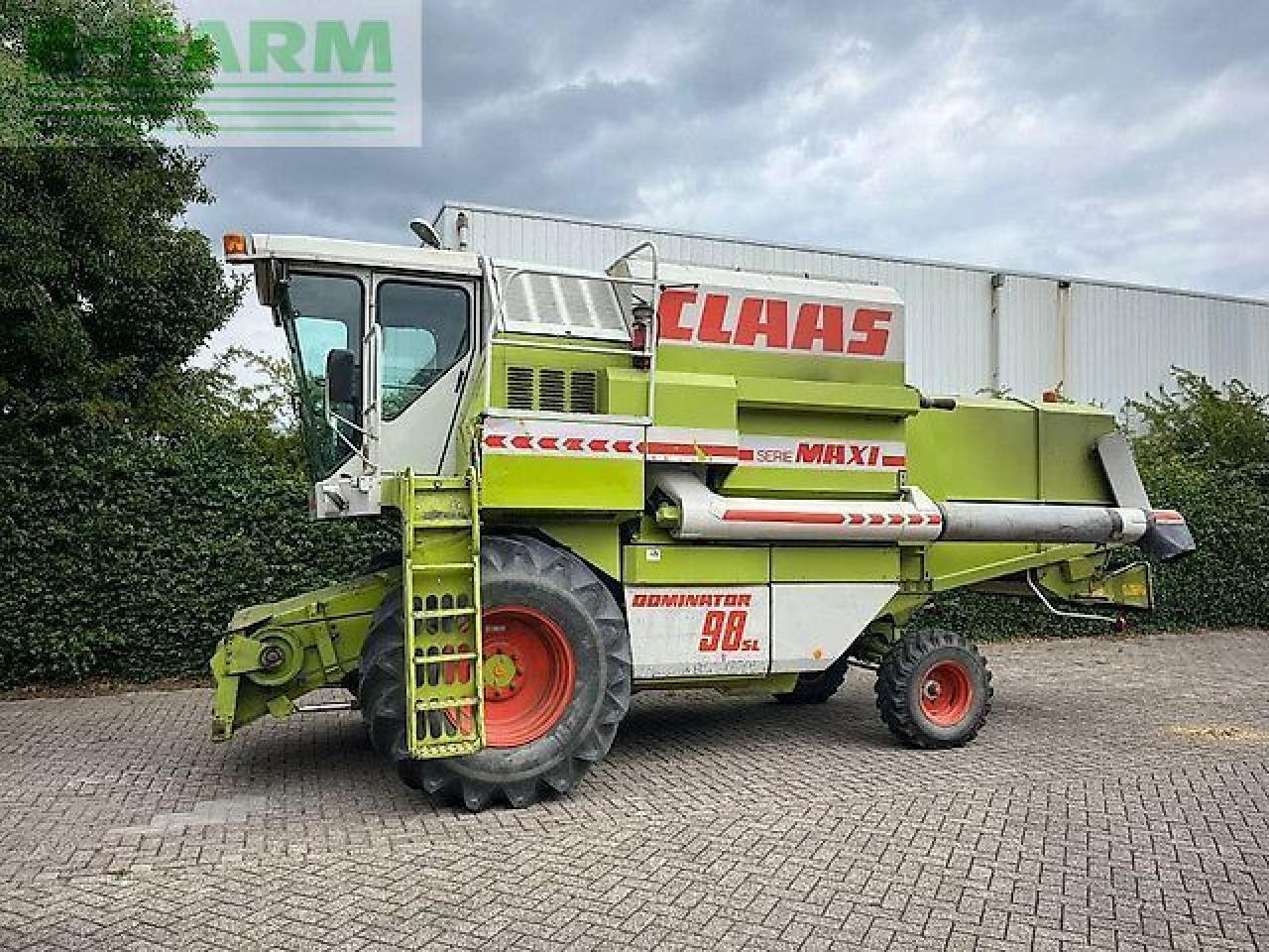 CLAAS dominator 98 sl maxi - Labības kombains: foto 4 CLAAS dominator 98 sl maxi - Labības kombains: foto 4