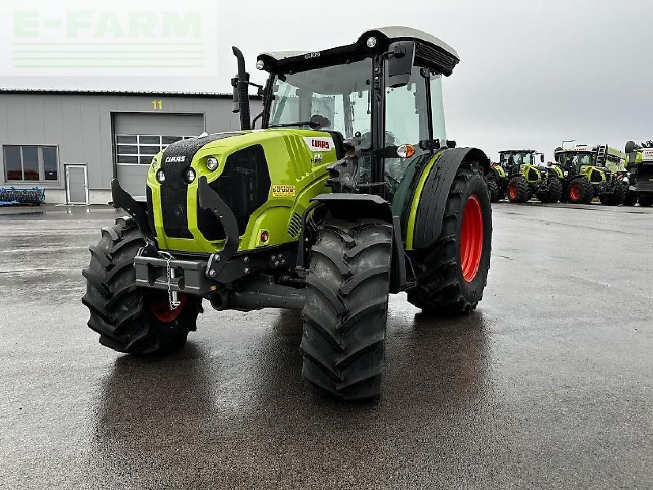 CLAAS elios 210 (kabine mit glasdach) - Traktors: foto 2 CLAAS elios 210 (kabine mit glasdach) - Traktors: foto 2