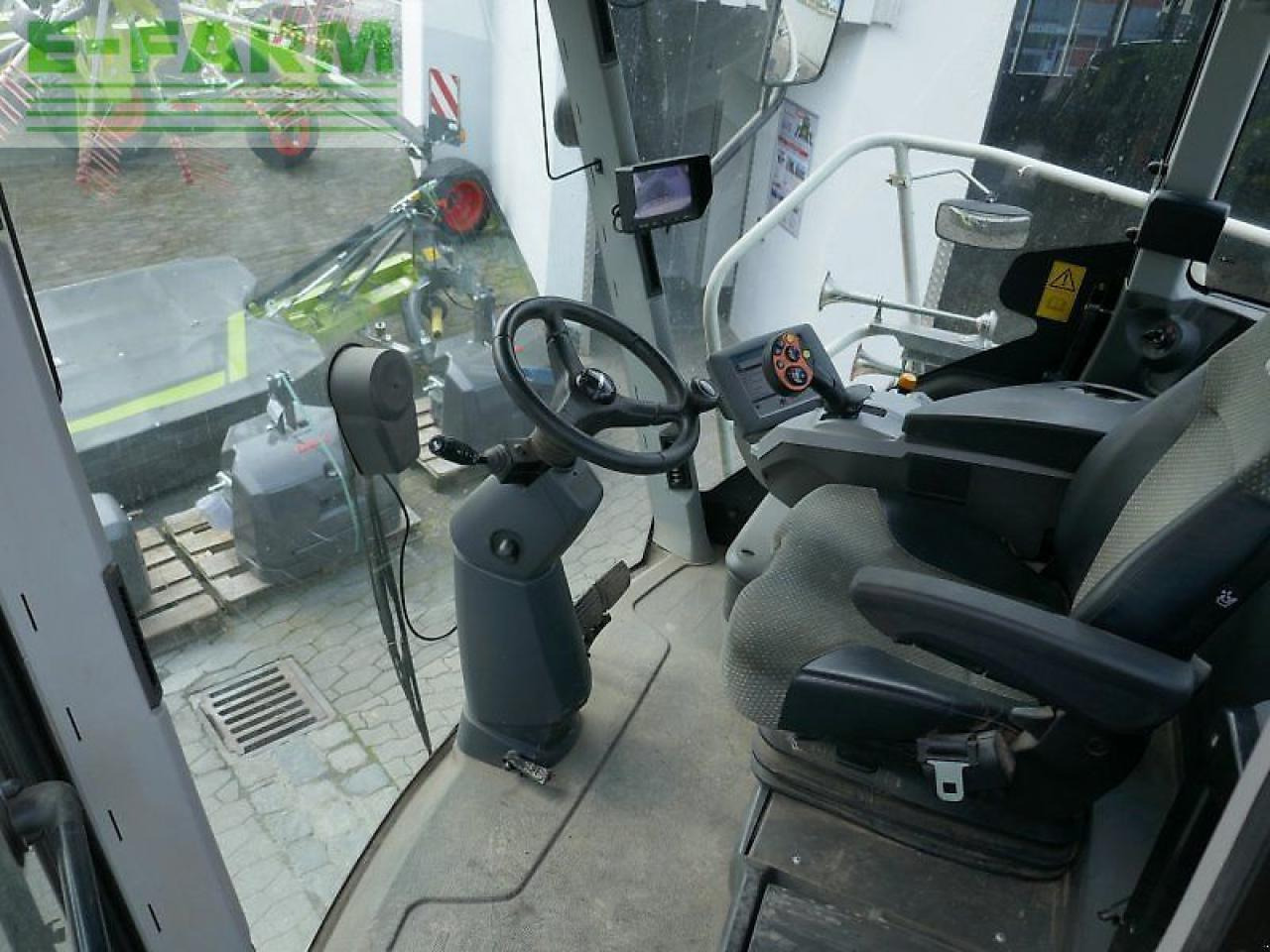 Lopbarības kombains CLAAS jaguar 930: foto 12