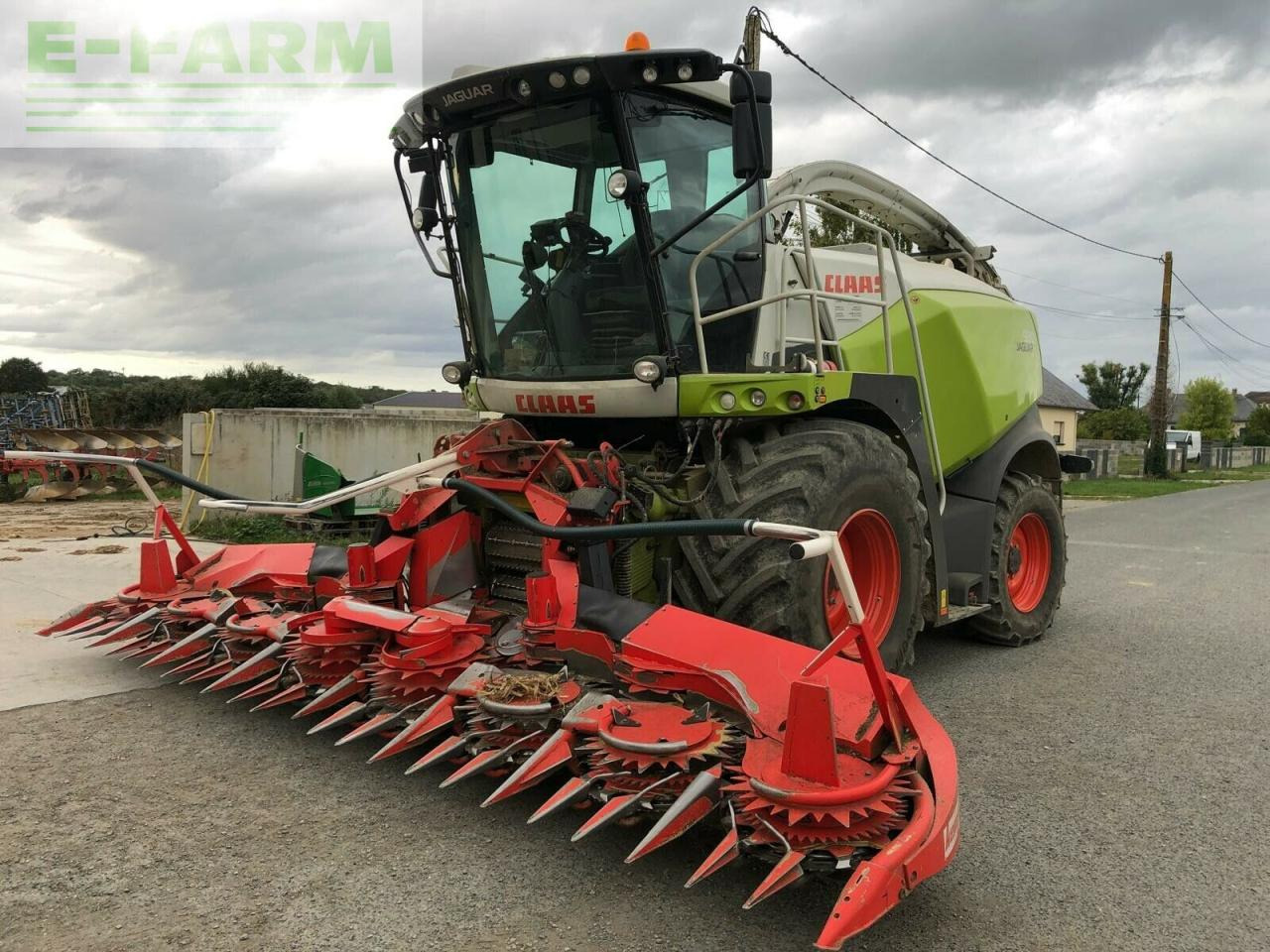 CLAAS jaguar 930 t4 (498/530) - Lopbarības kombains: foto 1 CLAAS jaguar 930 t4 (498/530) - Lopbarības kombains: foto 1