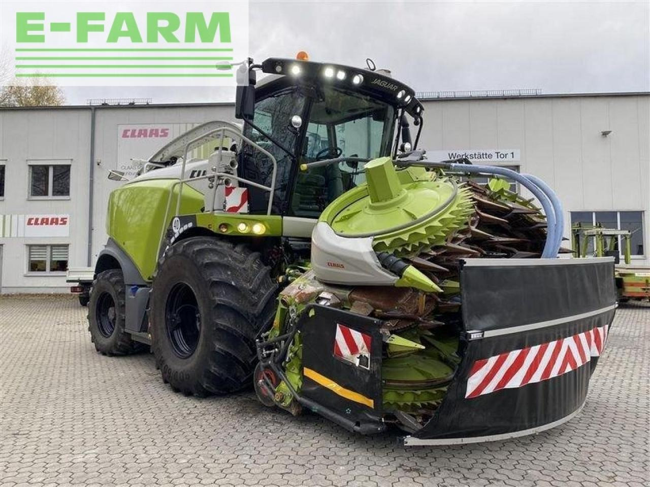 CLAAS jaguar 970 - Lopbarības kombains: foto 1 CLAAS jaguar 970 - Lopbarības kombains: foto 1