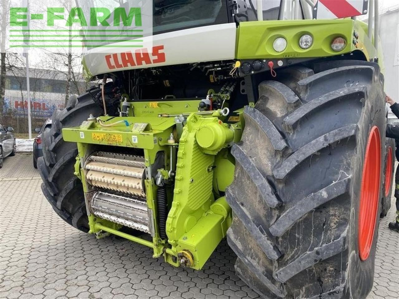 CLAAS jaguar 970 - stage v - Lopbarības kombains: foto 4 CLAAS jaguar 970 - stage v - Lopbarības kombains: foto 4
