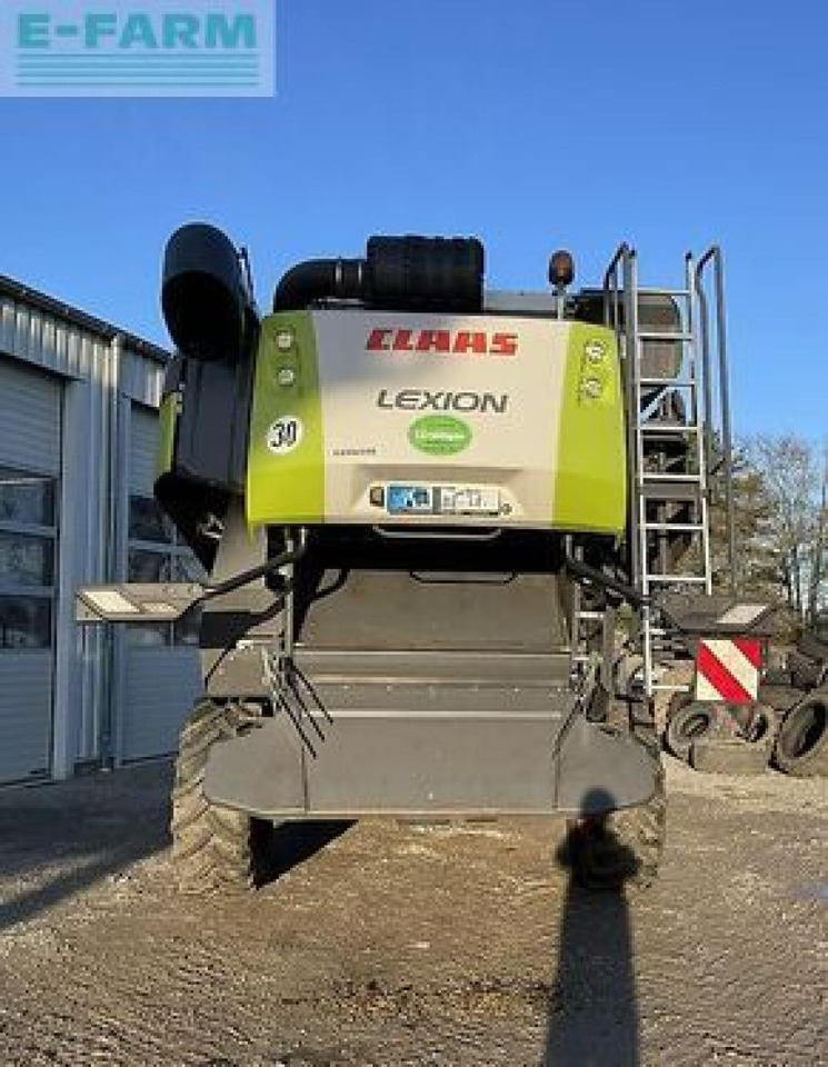 CLAAS lexion 5300 - Labības kombains: foto 3 CLAAS lexion 5300 - Labības kombains: foto 3