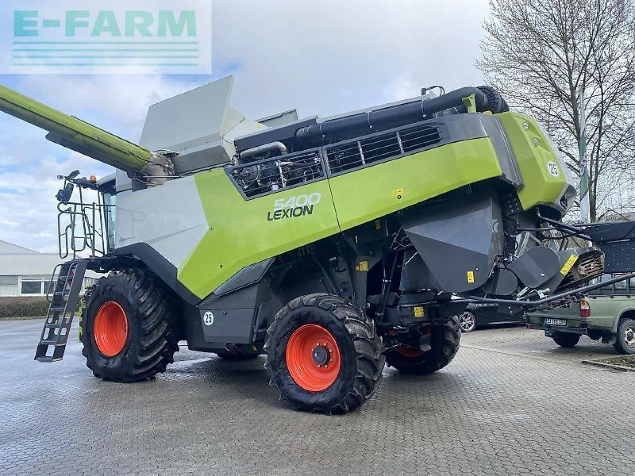 CLAAS lexion 5400 mit finanzierung - Labības kombains: foto 3 CLAAS lexion 5400 mit finanzierung - Labības kombains: foto 3