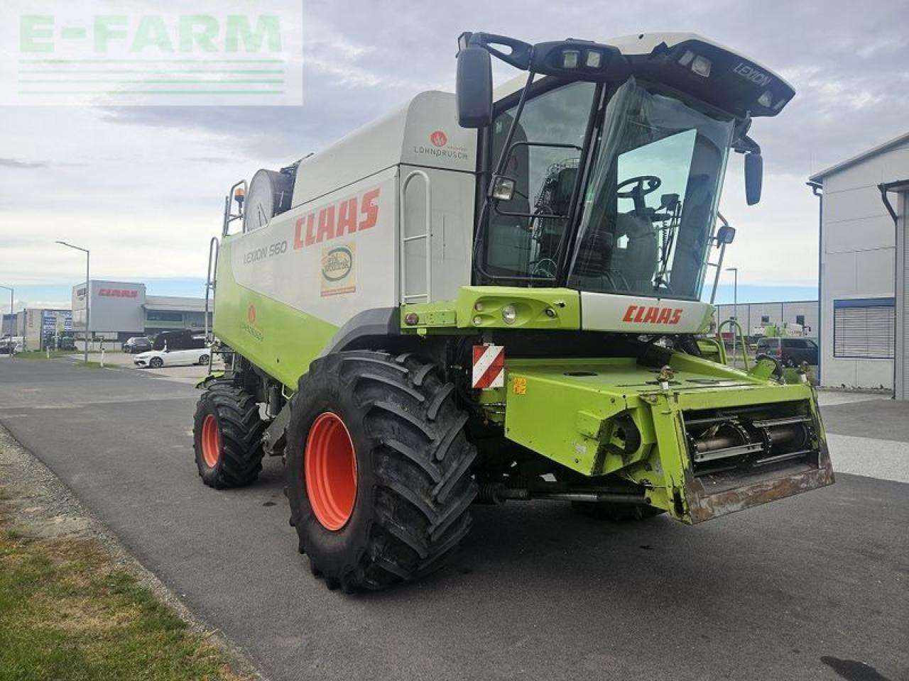 CLAAS lexion 560 - Labības kombains: foto 3 CLAAS lexion 560 - Labības kombains: foto 3