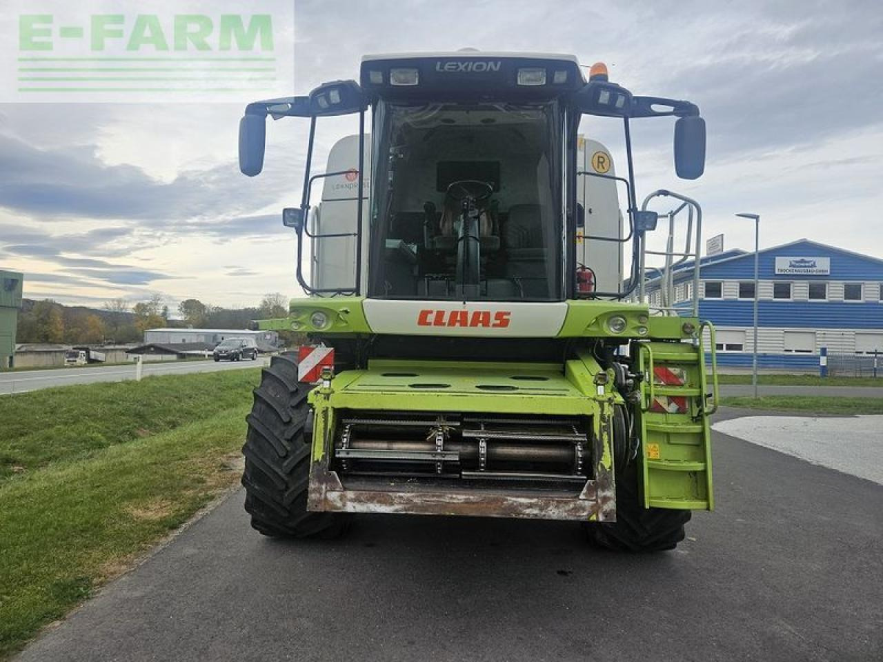 CLAAS lexion 560 - Labības kombains: foto 2 CLAAS lexion 560 - Labības kombains: foto 2