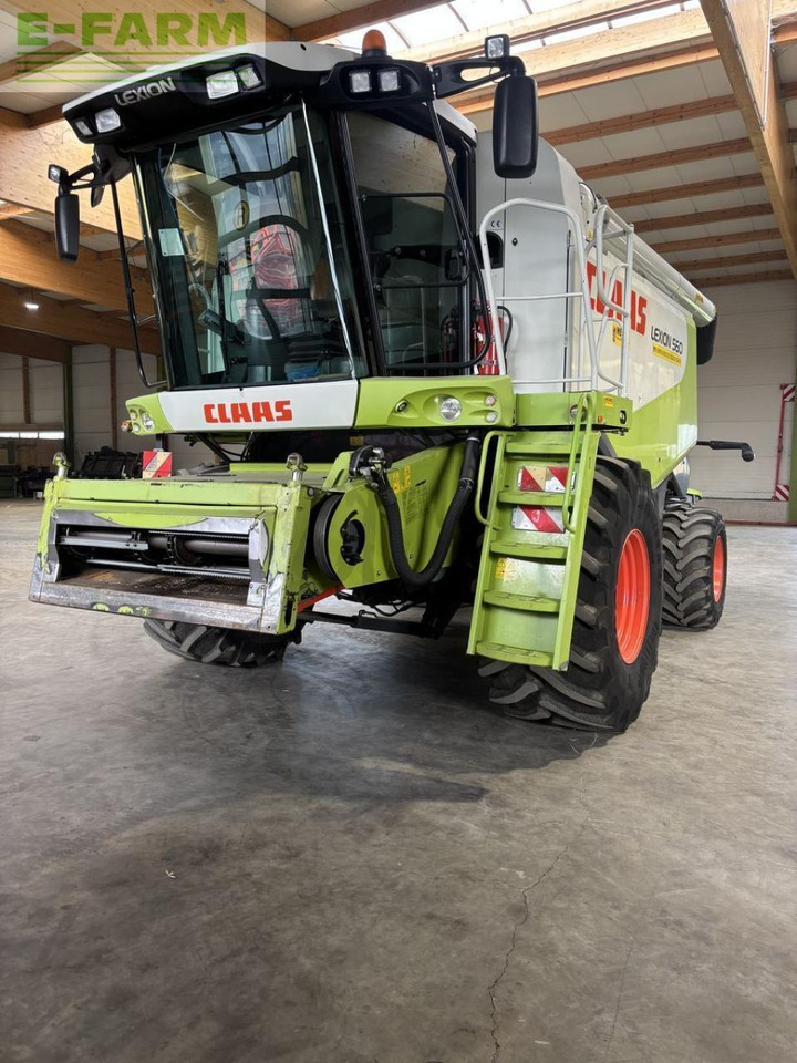CLAAS lexion 560 - Labības kombains: foto 1 CLAAS lexion 560 - Labības kombains: foto 1