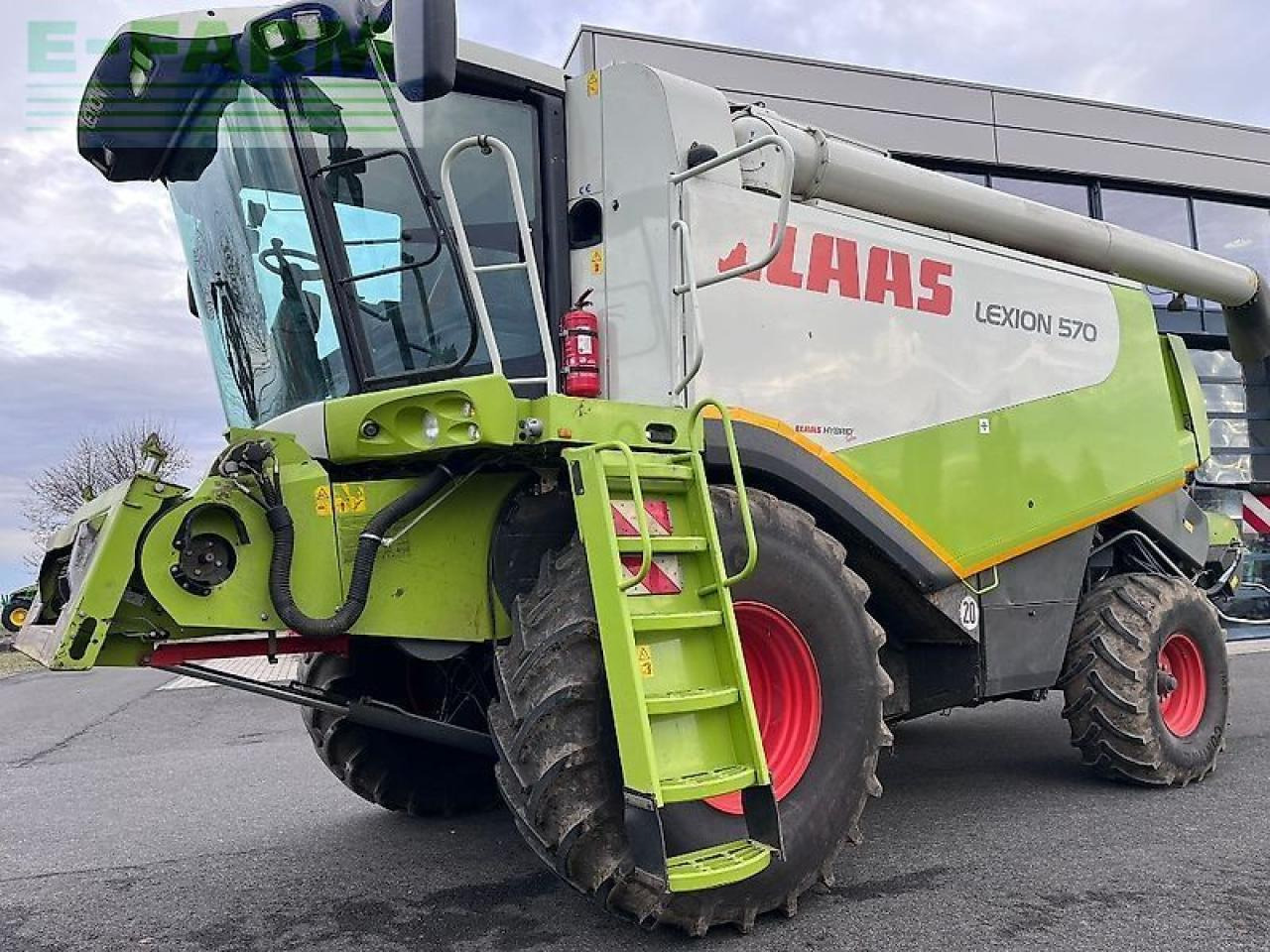 CLAAS lexion 570 - Labības kombains: foto 3 CLAAS lexion 570 - Labības kombains: foto 3