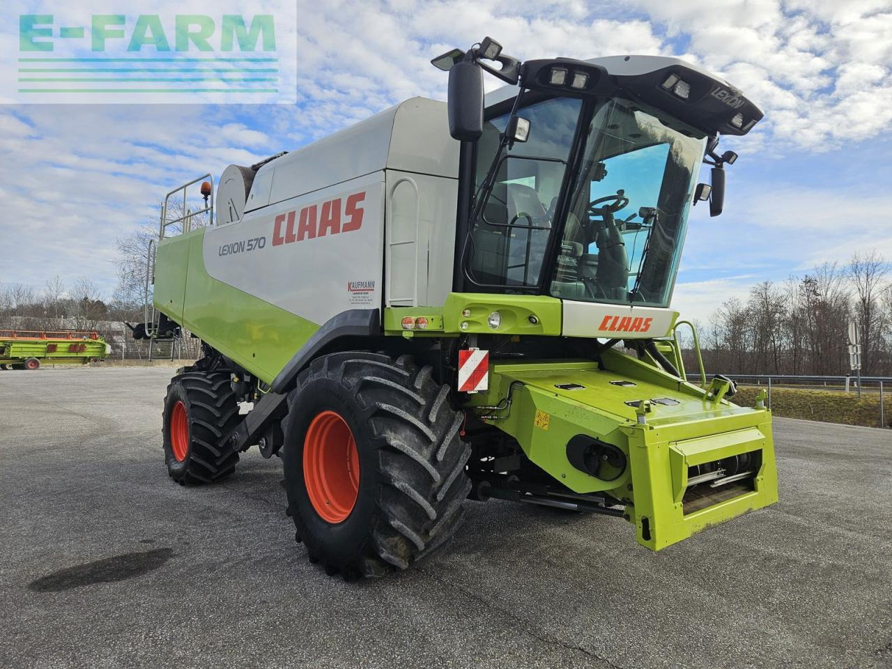 CLAAS lexion 570 - Labības kombains: foto 3 CLAAS lexion 570 - Labības kombains: foto 3