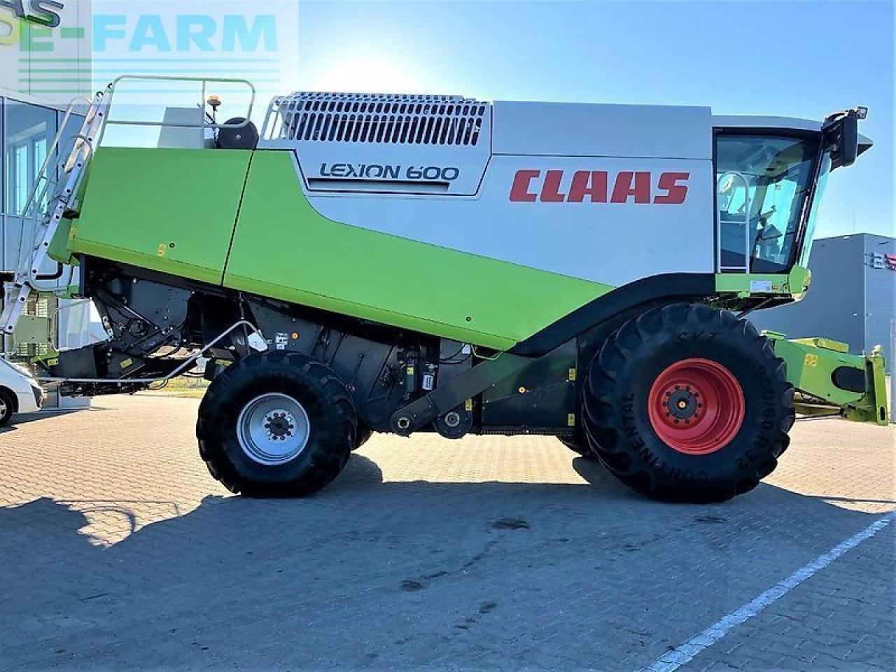 CLAAS lexion 600 - Labības kombains: foto 2 CLAAS lexion 600 - Labības kombains: foto 2