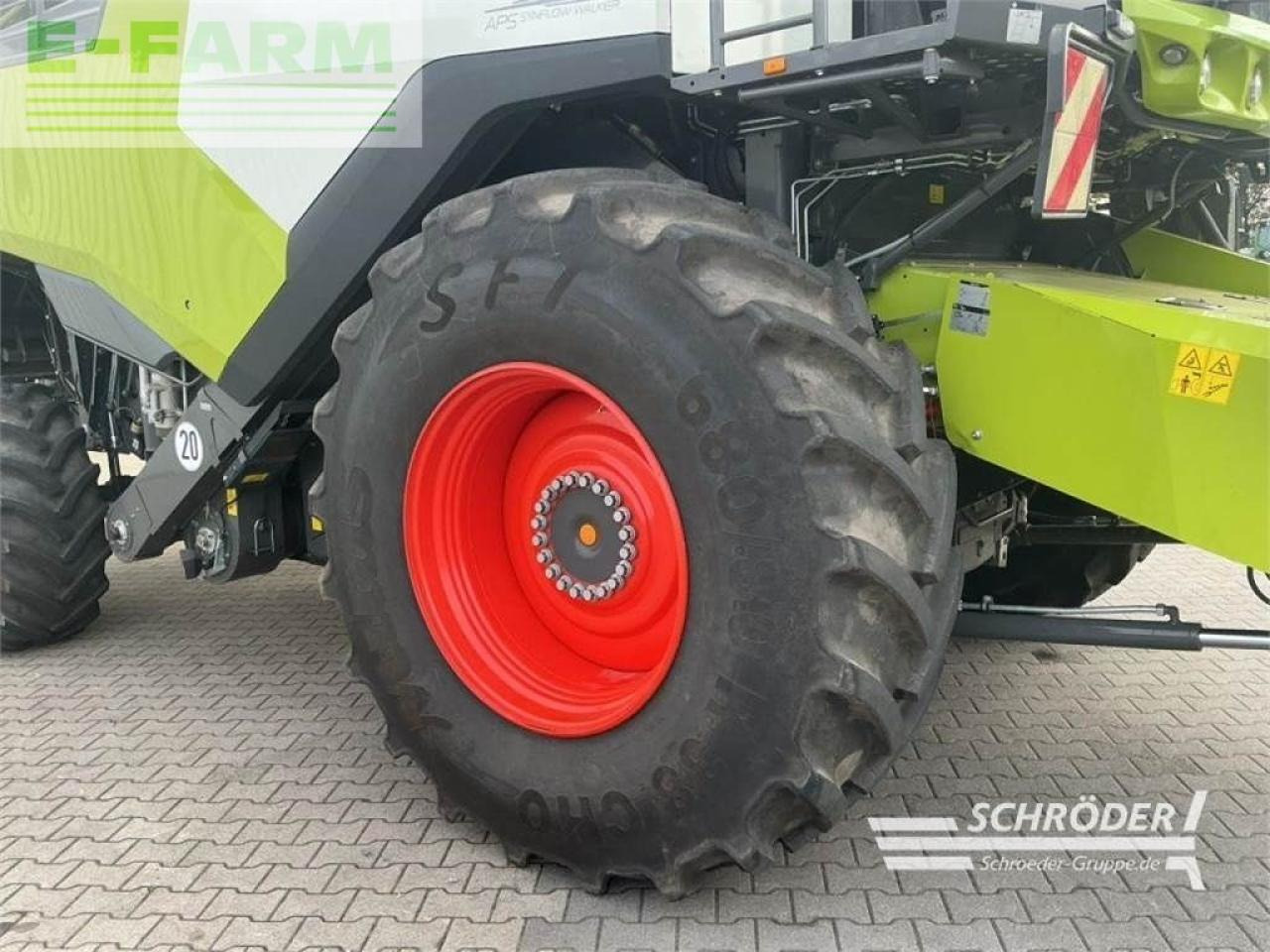 CLAAS lexion 6800 + vario 1080 (inkl. raps) - Labības kombains: foto 5 CLAAS lexion 6800 + vario 1080 (inkl. raps) - Labības kombains: foto 5