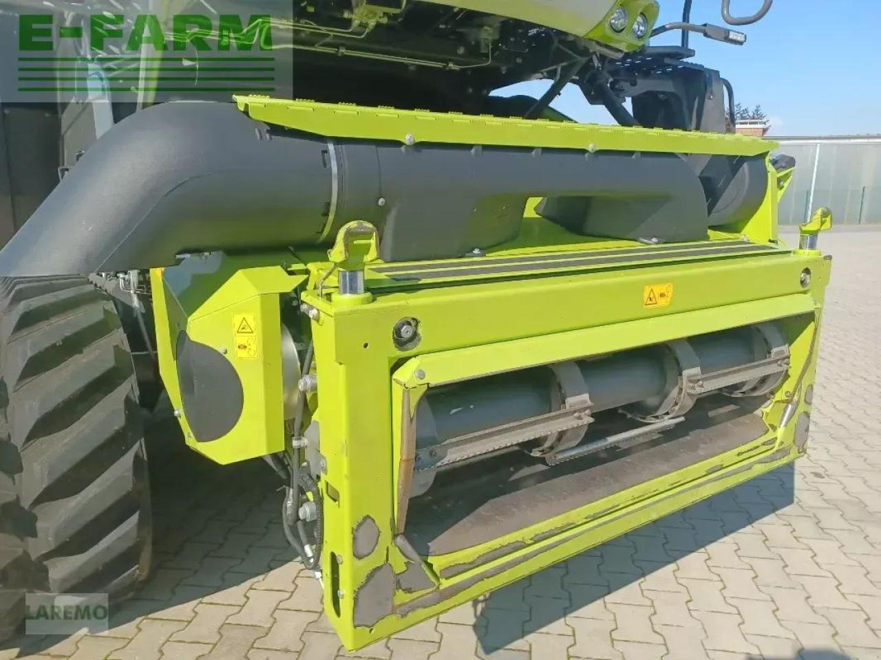 CLAAS lexion 6900 tt terra trac + v 930 - Labības kombains: foto 3 CLAAS lexion 6900 tt terra trac + v 930 - Labības kombains: foto 3