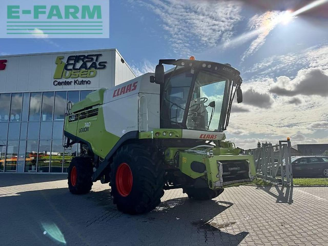 CLAAS lexion 740 - Labības kombains: foto 1 CLAAS lexion 740 - Labības kombains: foto 1