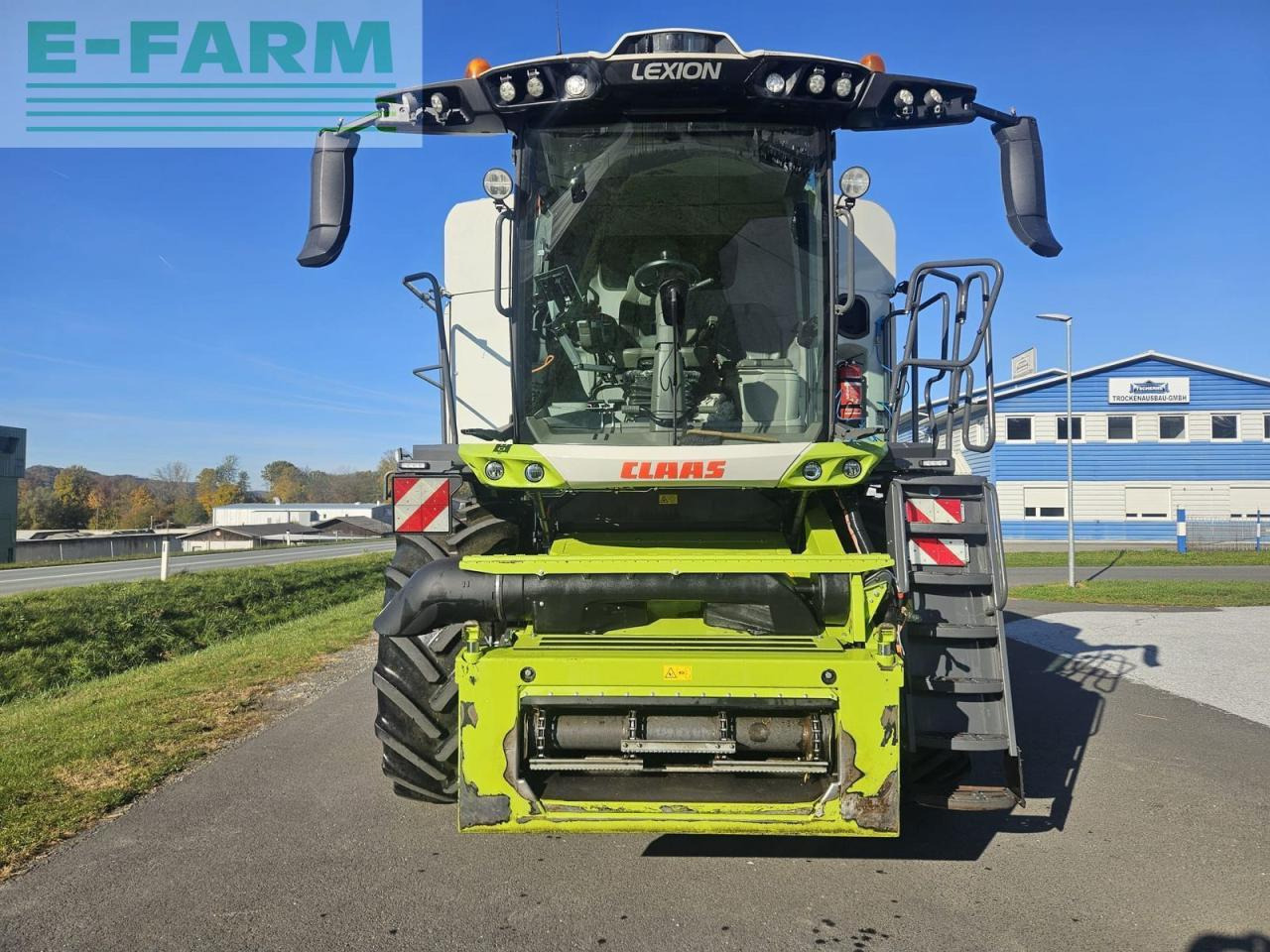 CLAAS lexion 7500 - Labības kombains: foto 2 CLAAS lexion 7500 - Labības kombains: foto 2