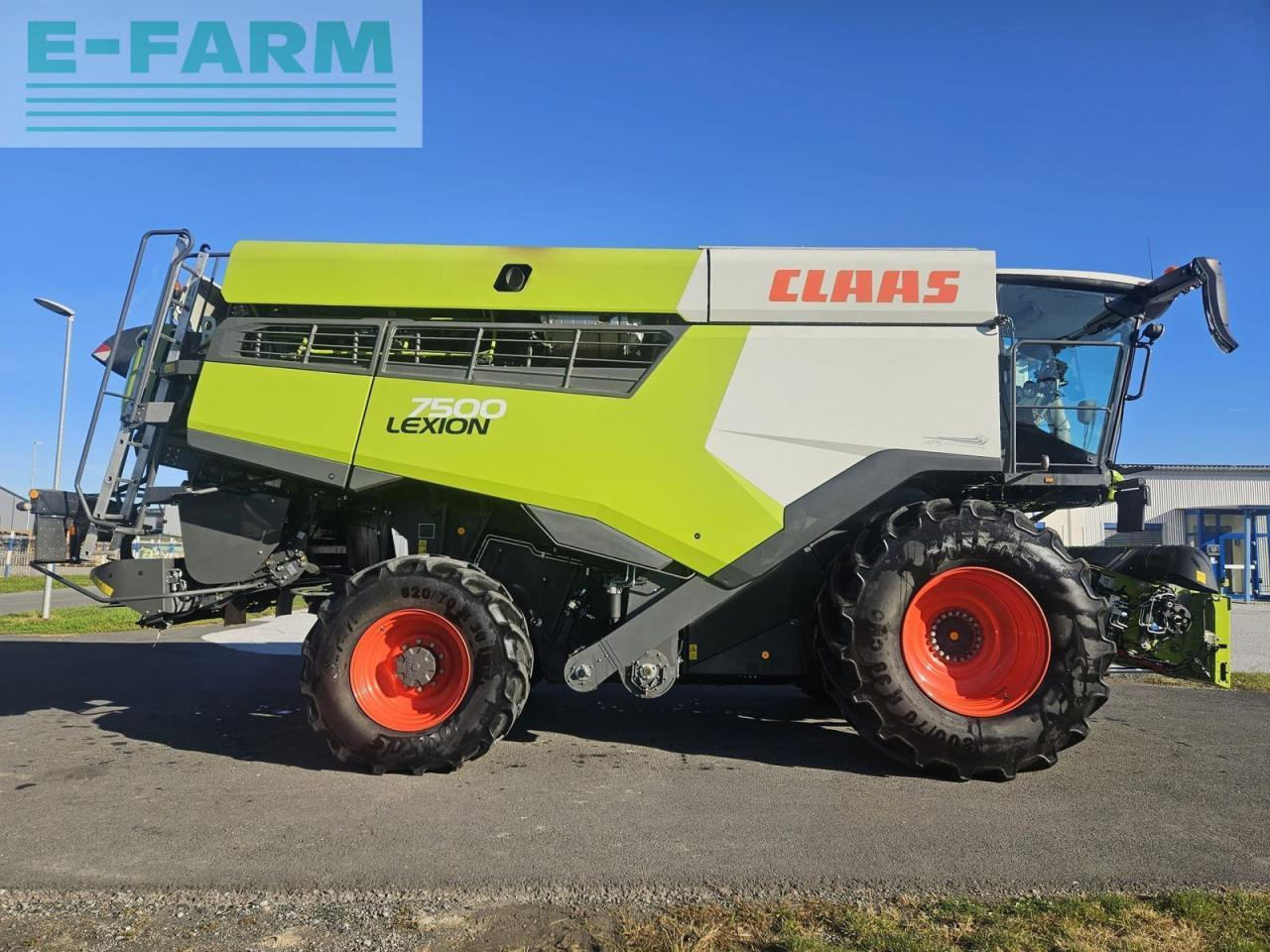 CLAAS lexion 7500 - Labības kombains: foto 4 CLAAS lexion 7500 - Labības kombains: foto 4