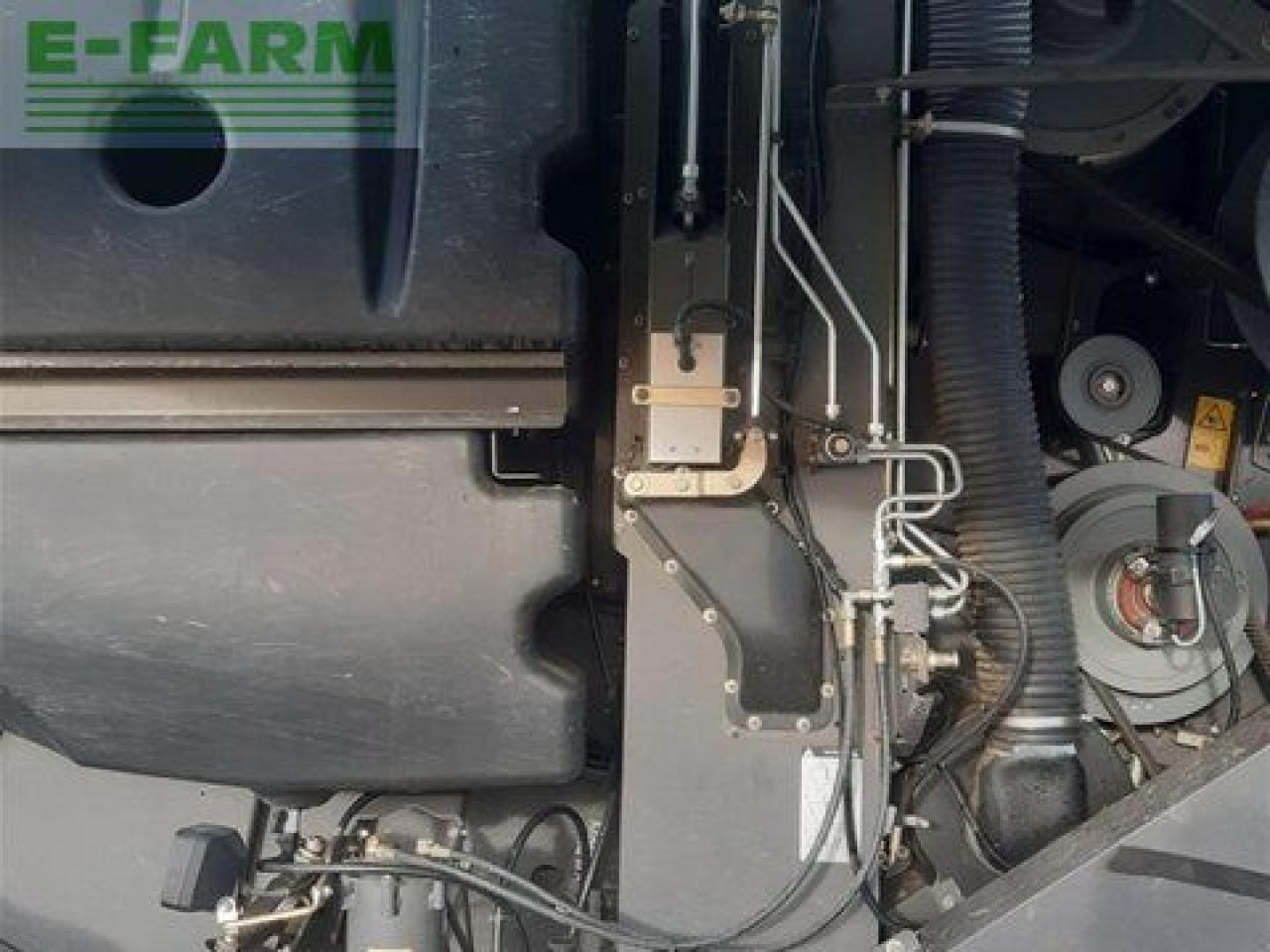 Labības kombains CLAAS lexion 760 tt: foto 16 Labības kombains CLAAS lexion 760 tt: foto 16