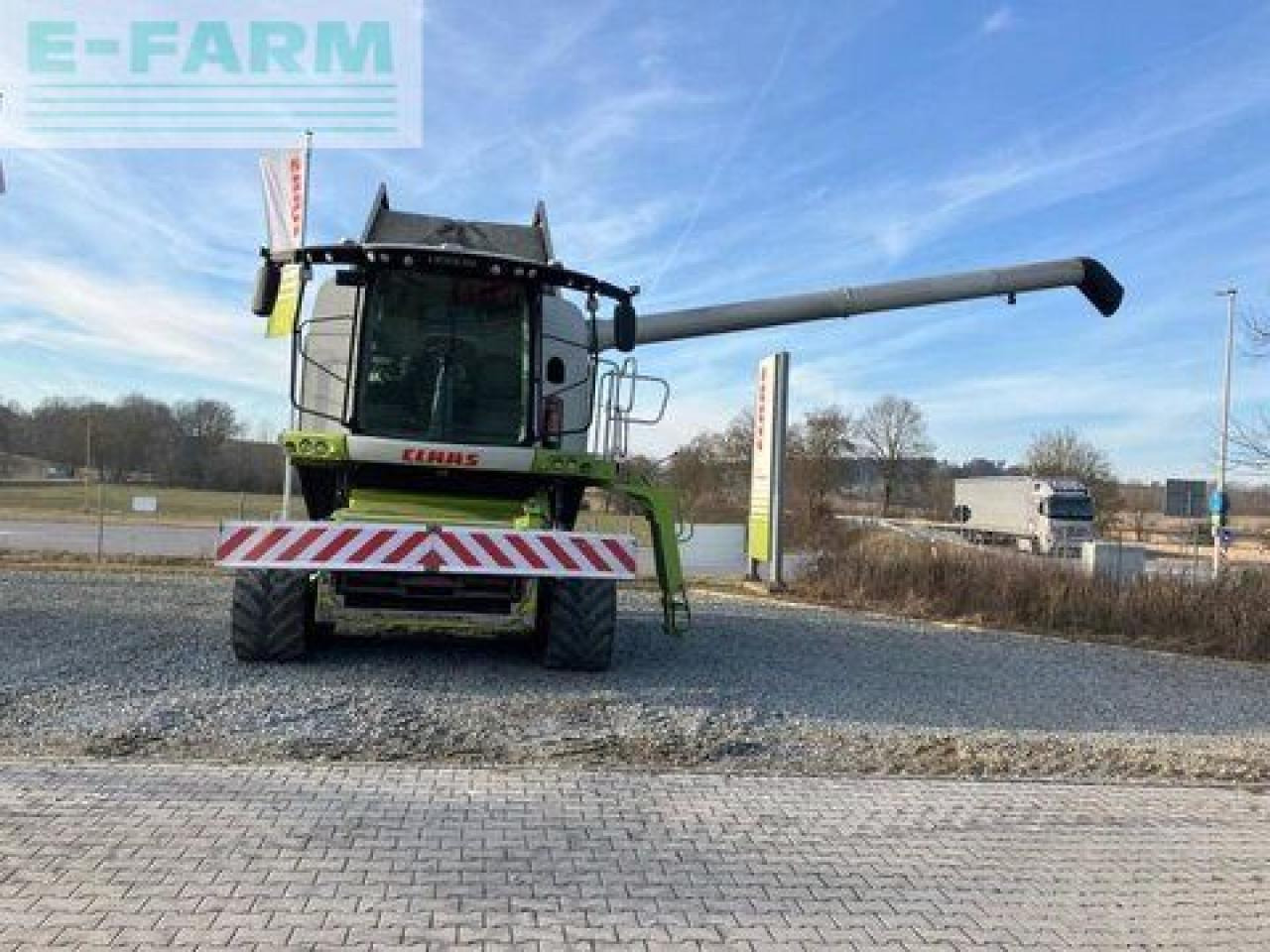 CLAAS lexion 760 tt terra trac - Labības kombains: foto 2 CLAAS lexion 760 tt terra trac - Labības kombains: foto 2