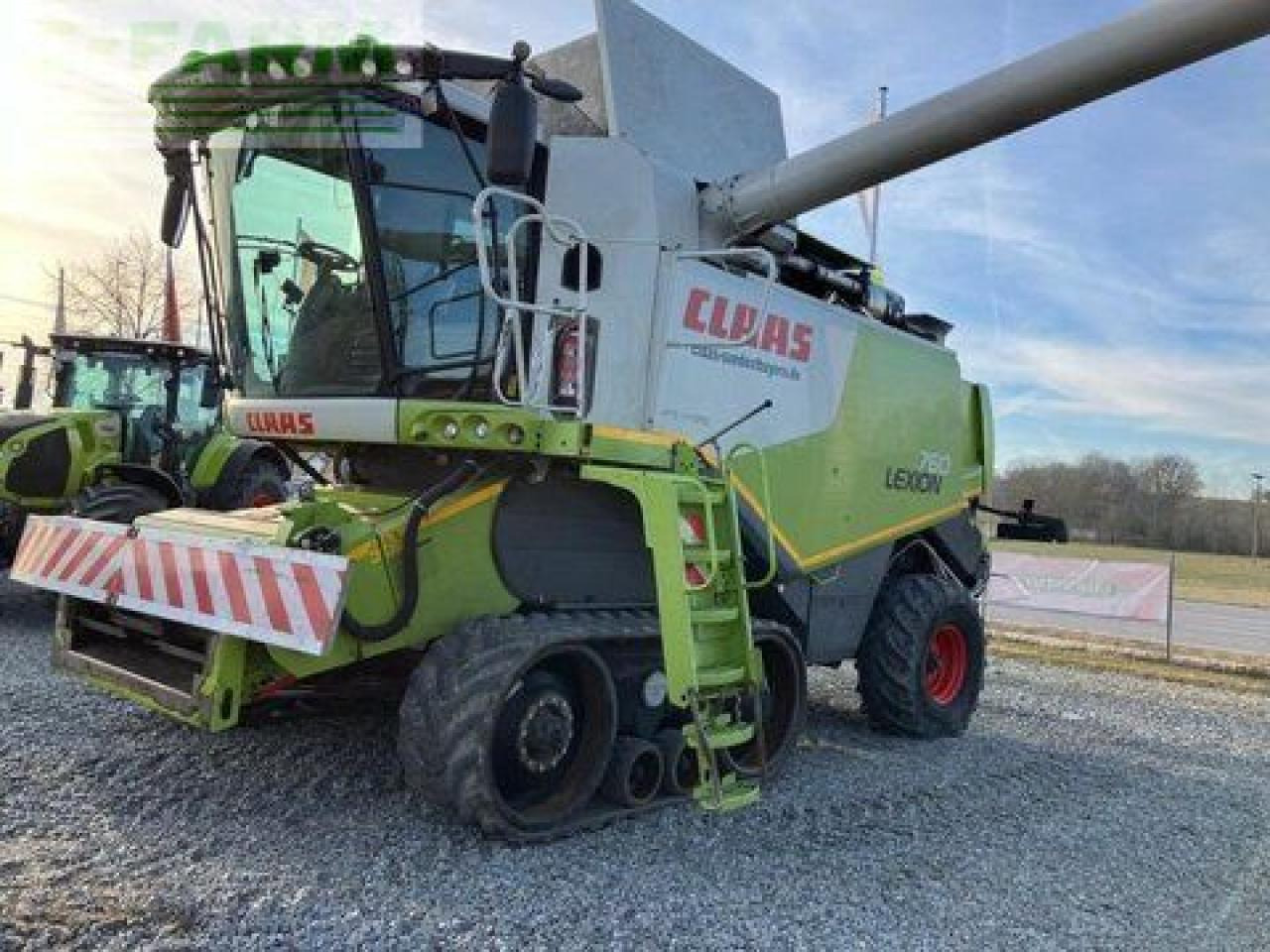CLAAS lexion 760 tt terra trac - Labības kombains: foto 3 CLAAS lexion 760 tt terra trac - Labības kombains: foto 3