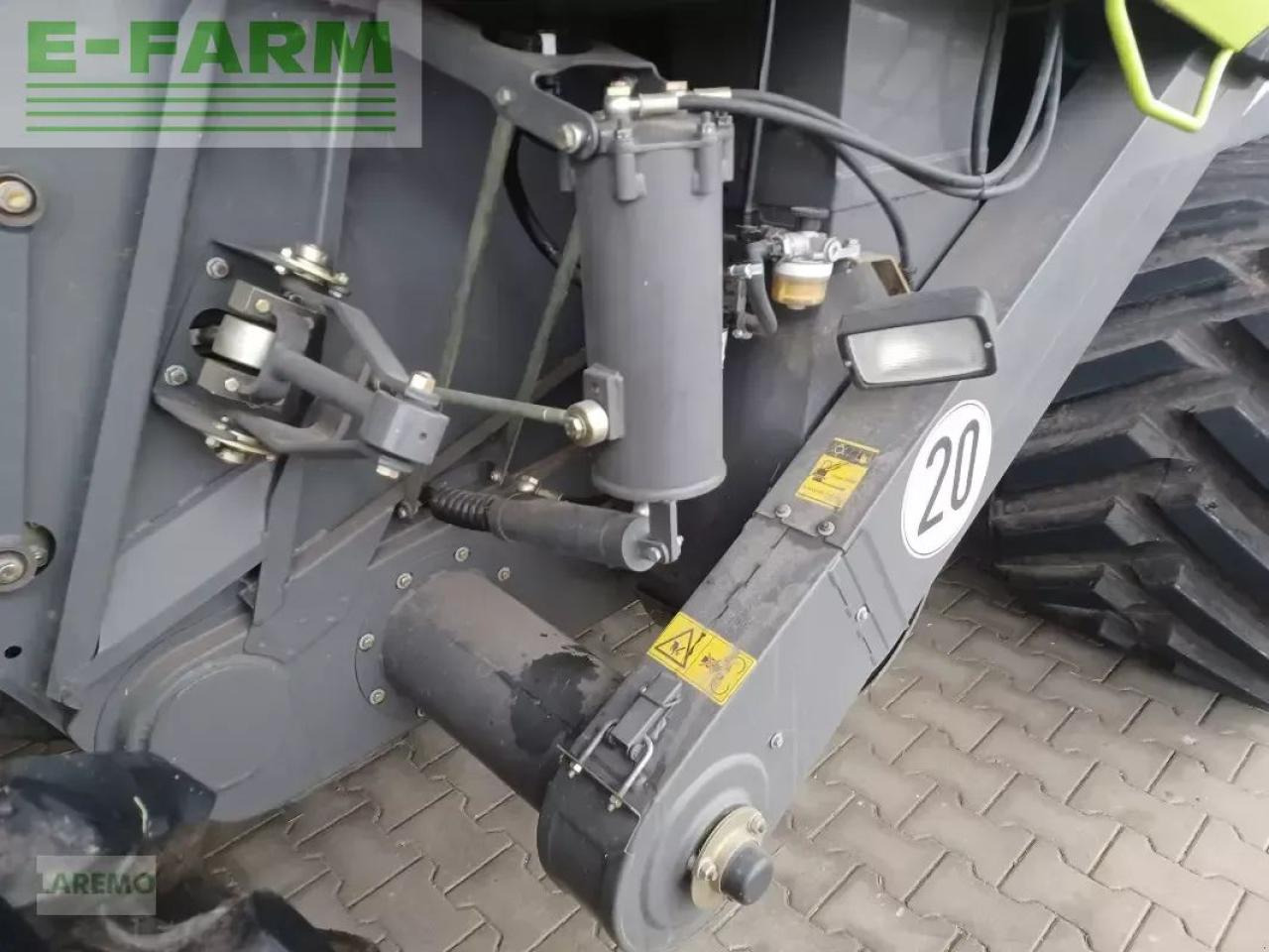 CLAAS lexion 770 terratrac v 930 - Labības kombains: foto 5 CLAAS lexion 770 terratrac v 930 - Labības kombains: foto 5