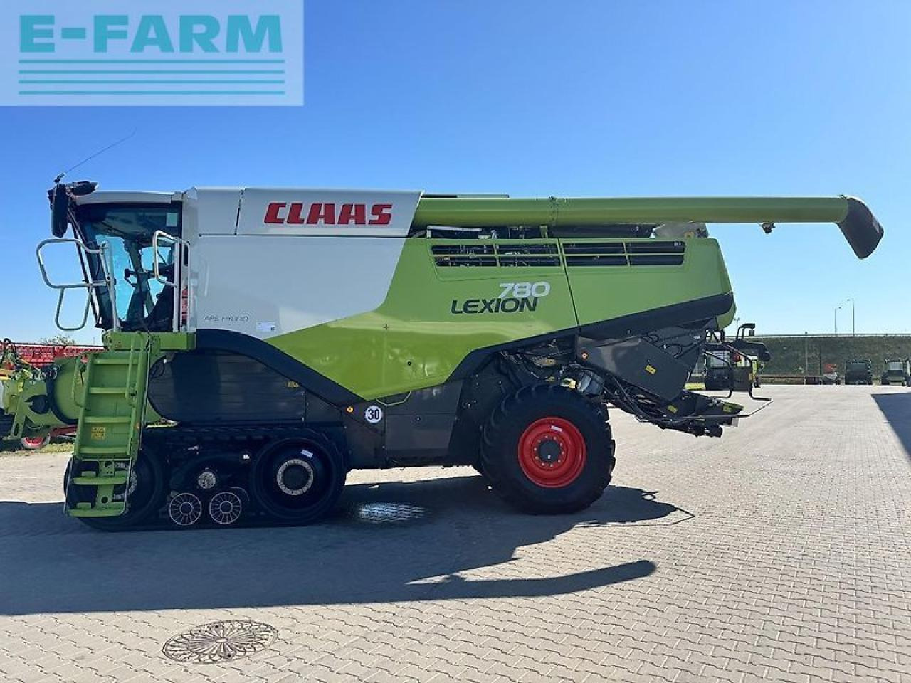 CLAAS lexion 780tt - Labības kombains: foto 4 CLAAS lexion 780tt - Labības kombains: foto 4