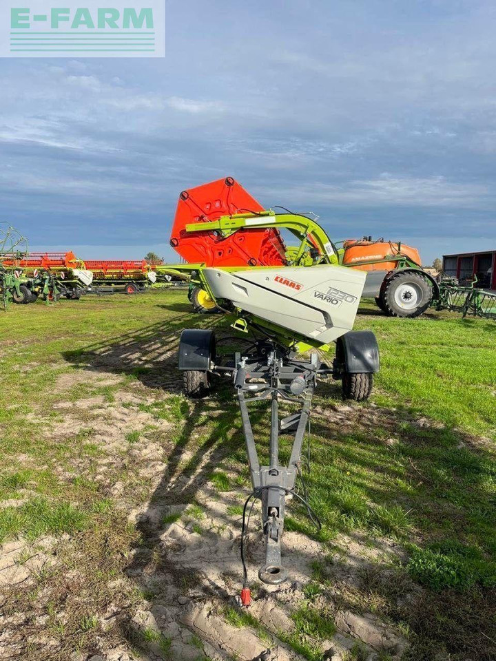 Labības kombains CLAAS lexion 8700 tt: foto 17 Labības kombains CLAAS lexion 8700 tt: foto 17