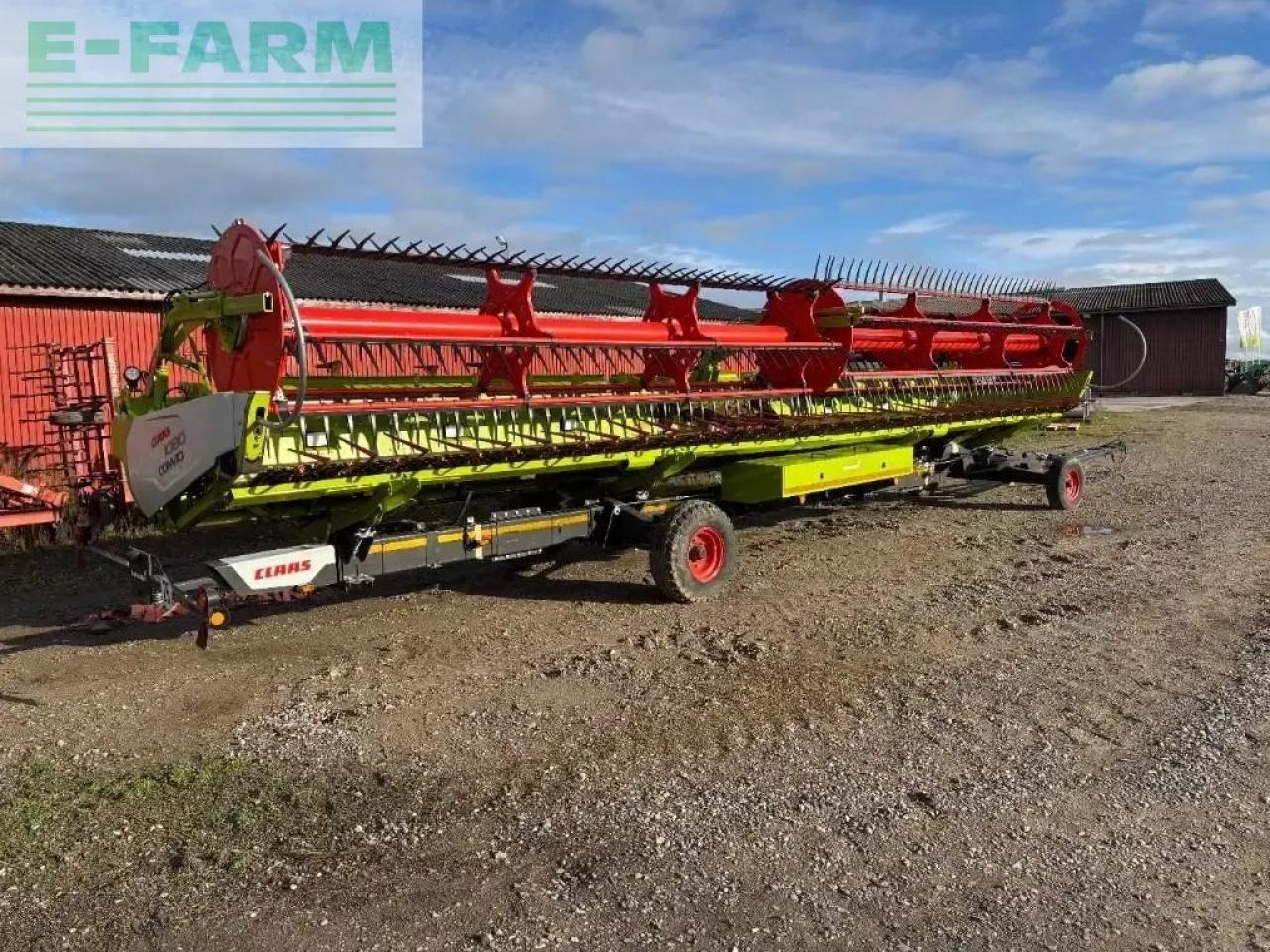 Labības kombains CLAAS lexion 8800 4wd: foto 21 Labības kombains CLAAS lexion 8800 4wd: foto 21