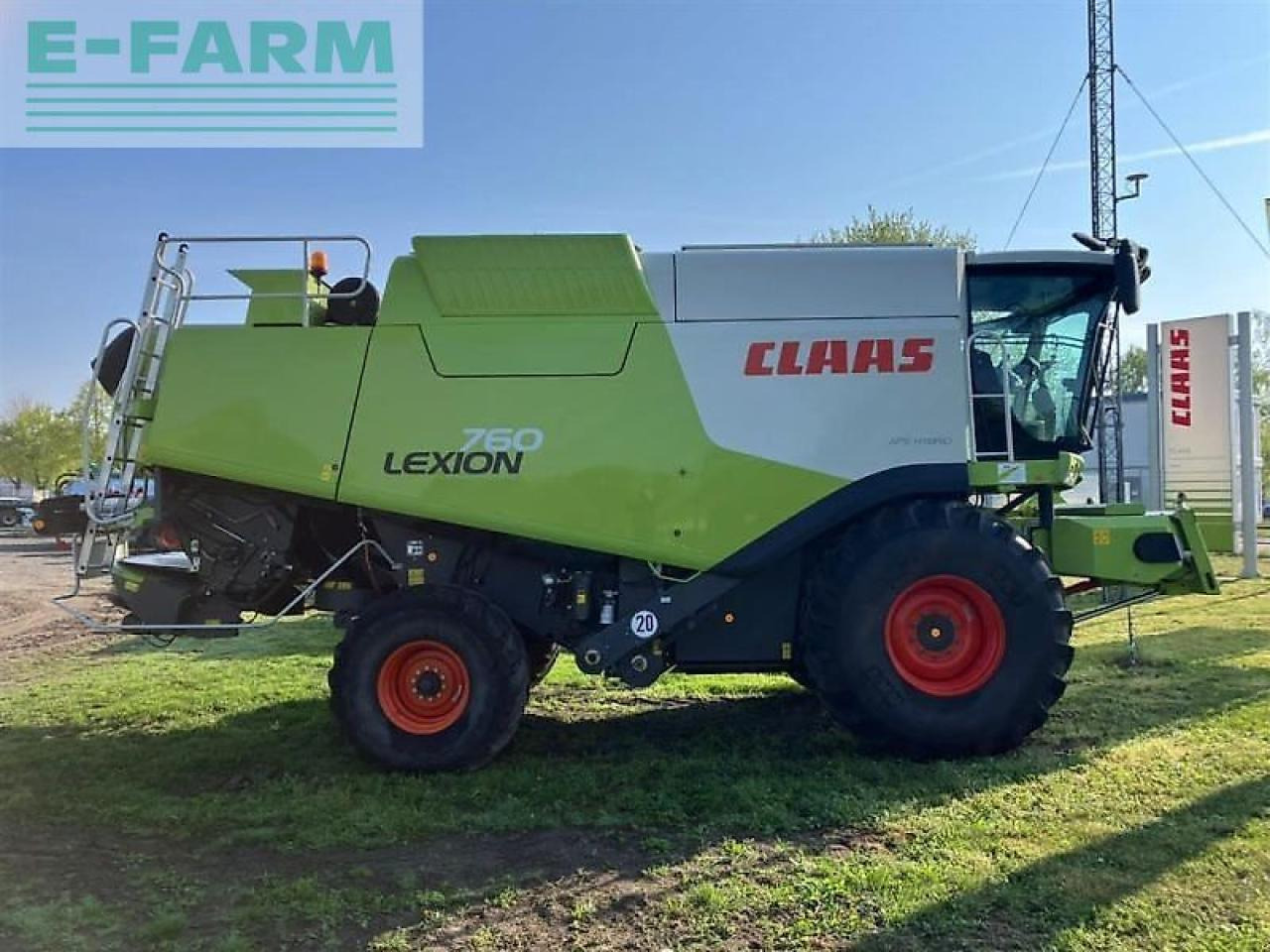 CLAAS mähdrescher claas lexion 760 - Labības kombains: foto 2 CLAAS mähdrescher claas lexion 760 - Labības kombains: foto 2