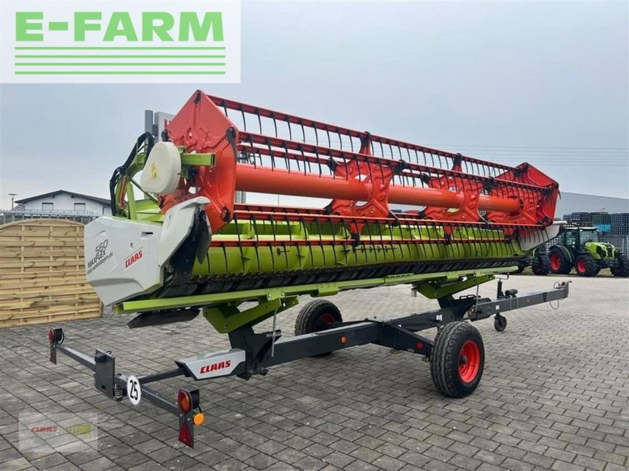 CLAAS maxflex 560 + tw - Traktors: foto 5 CLAAS maxflex 560 + tw - Traktors: foto 5