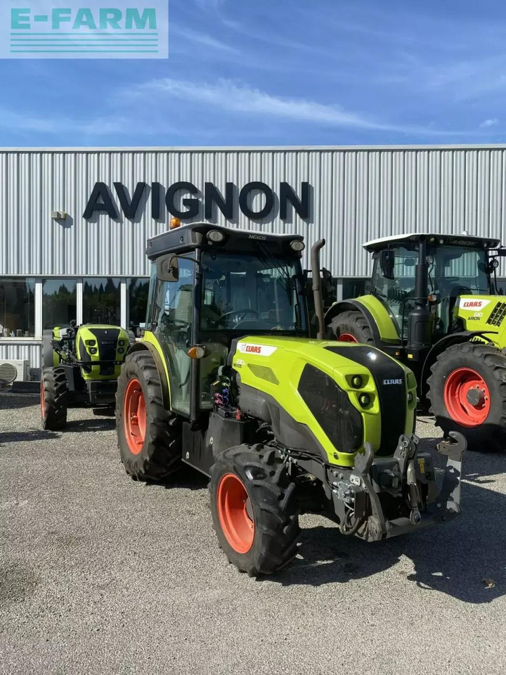 CLAAS nexos 230 m tradition - Traktors: foto 1 CLAAS nexos 230 m tradition - Traktors: foto 1