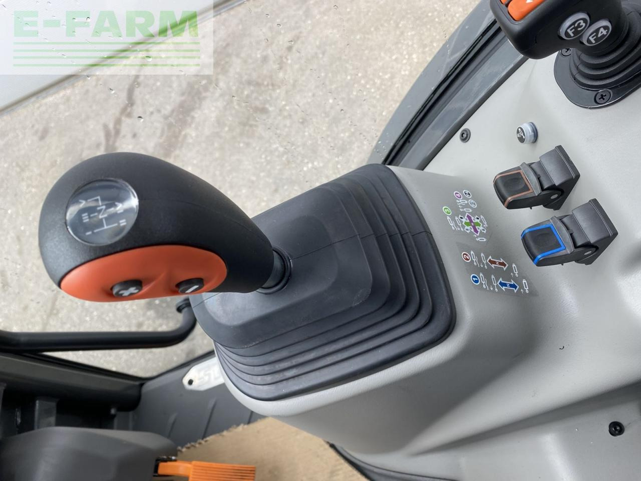 Traktors CLAAS nexos 240 l trend: foto 11