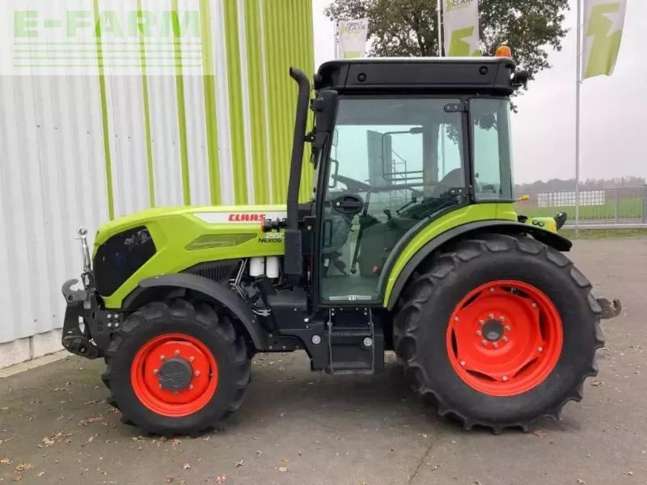 CLAAS nexos 260 l - Traktors: foto 5 CLAAS nexos 260 l - Traktors: foto 5