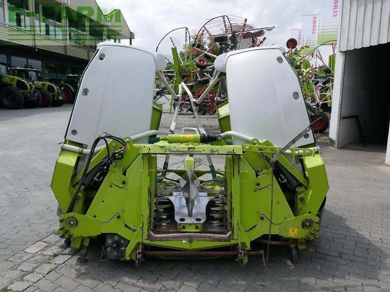 CLAAS orbis 600 - Lopbarības kombaina papildaprīkojums: foto 3 CLAAS orbis 600 - Lopbarības kombaina papildaprīkojums: foto 3