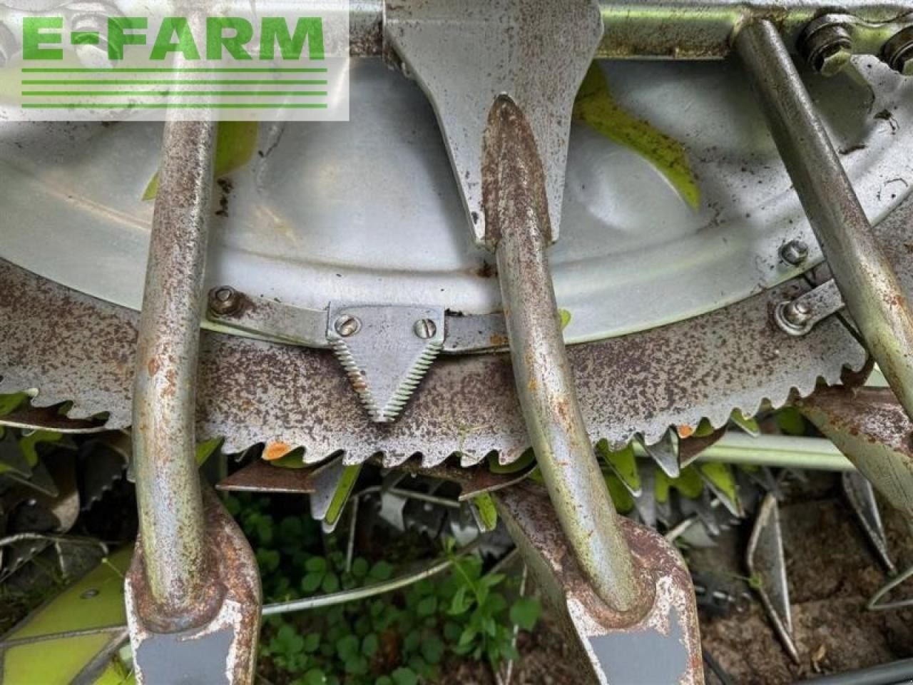 CLAAS orbis 750 - Lopbarības kombaina papildaprīkojums: foto 3 CLAAS orbis 750 - Lopbarības kombaina papildaprīkojums: foto 3