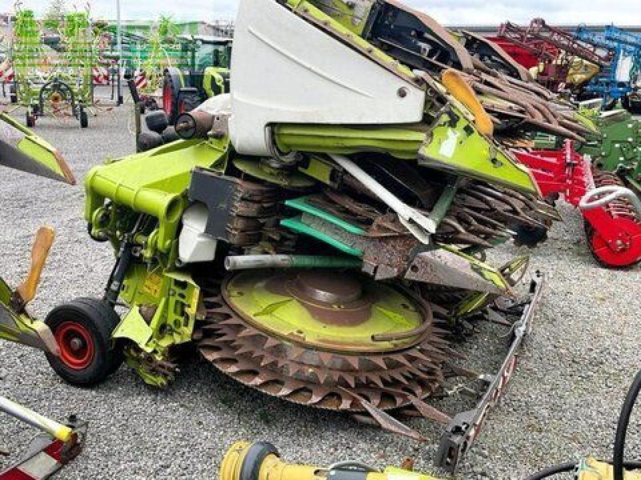 CLAAS orbis 750 ac auto contour, 10-reiher, für jaguar - Lopbarības kombaina papildaprīkojums: foto 1 CLAAS orbis 750 ac auto contour, 10-reiher, für jaguar - Lopbarības kombaina papildaprīkojums: foto 1