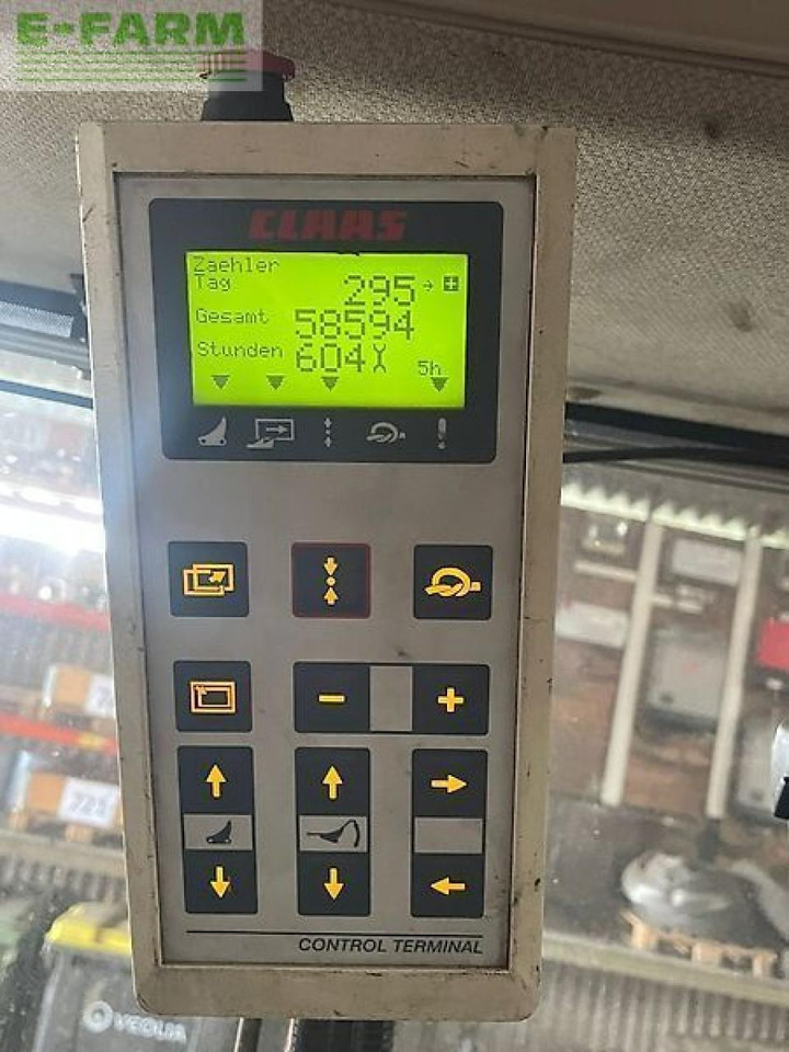 CLAAS quadrant 2200 rc - Kīpu prese: foto 4 CLAAS quadrant 2200 rc - Kīpu prese: foto 4