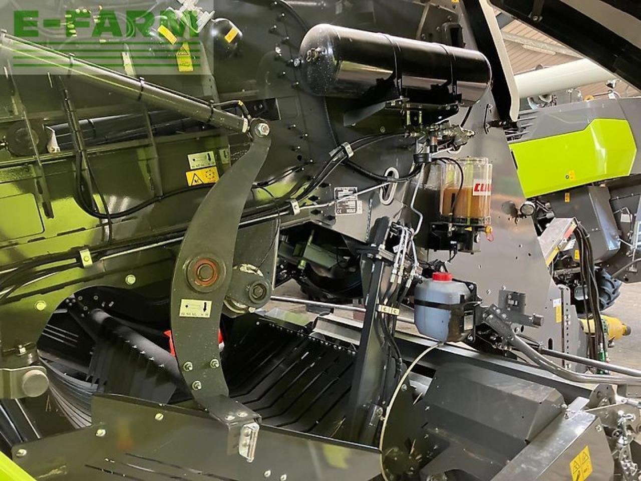 CLAAS quadrant 5300 fc - Kīpu prese: foto 5 CLAAS quadrant 5300 fc - Kīpu prese: foto 5