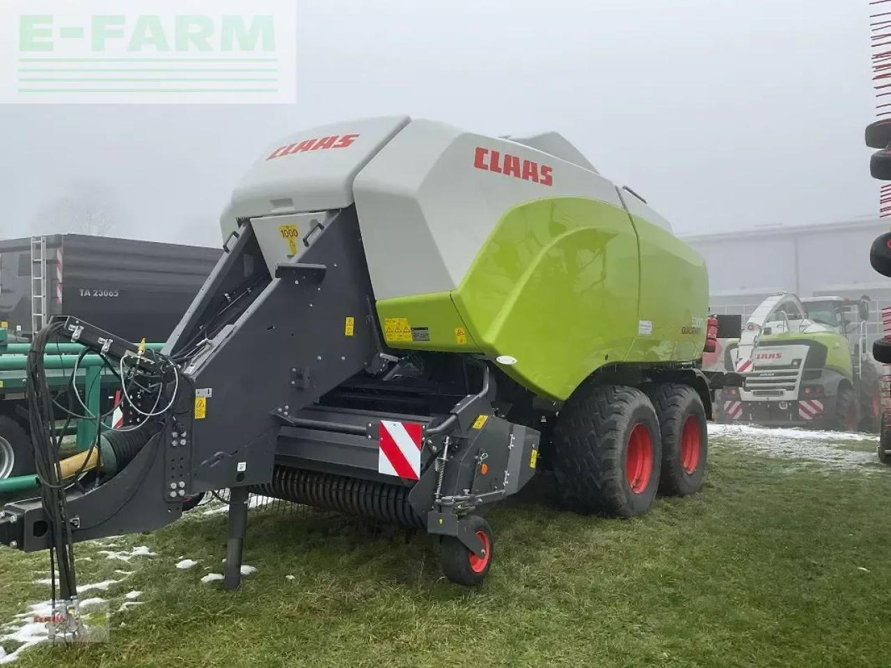 CLAAS quadrant 5300 fc - Kīpu prese: foto 1 CLAAS quadrant 5300 fc - Kīpu prese: foto 1