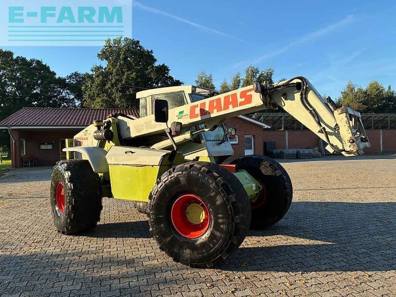 CLAAS ranger 970 - Teleskopiskais iekrāvējs: foto 1 CLAAS ranger 970 - Teleskopiskais iekrāvējs: foto 1