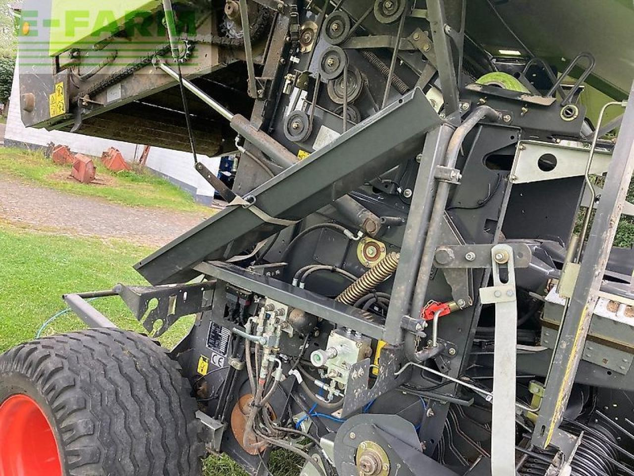 CLAAS rollant 374 rc pro - Kīpu prese: foto 3 CLAAS rollant 374 rc pro - Kīpu prese: foto 3