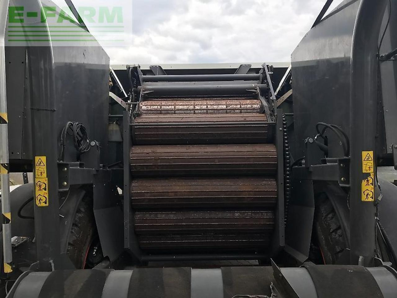 CLAAS rollant uniwrap 455 - Kīpu prese: foto 5 CLAAS rollant uniwrap 455 - Kīpu prese: foto 5