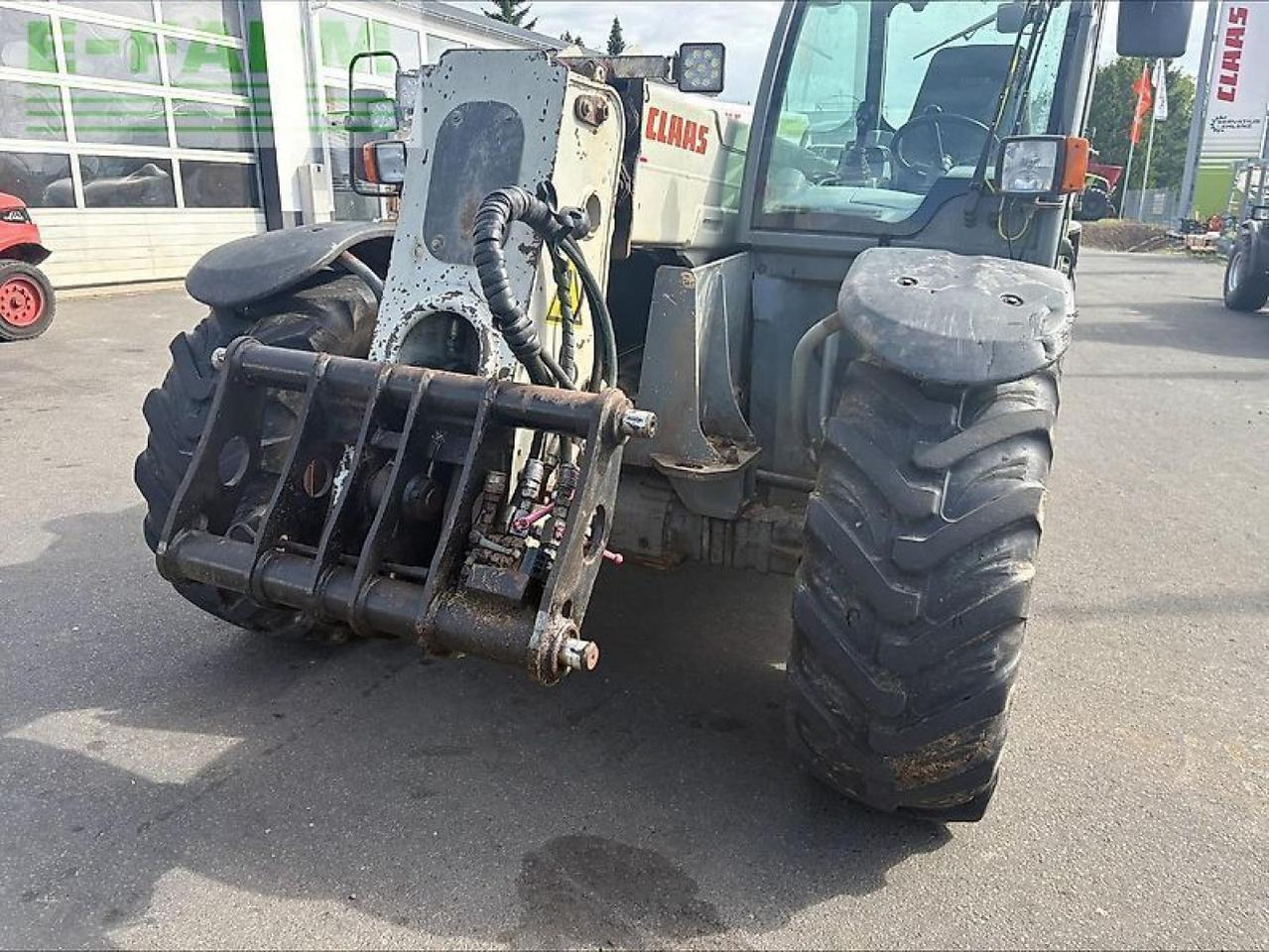 Teleskopiskais iekrāvējs CLAAS scorpion 7040: foto 6