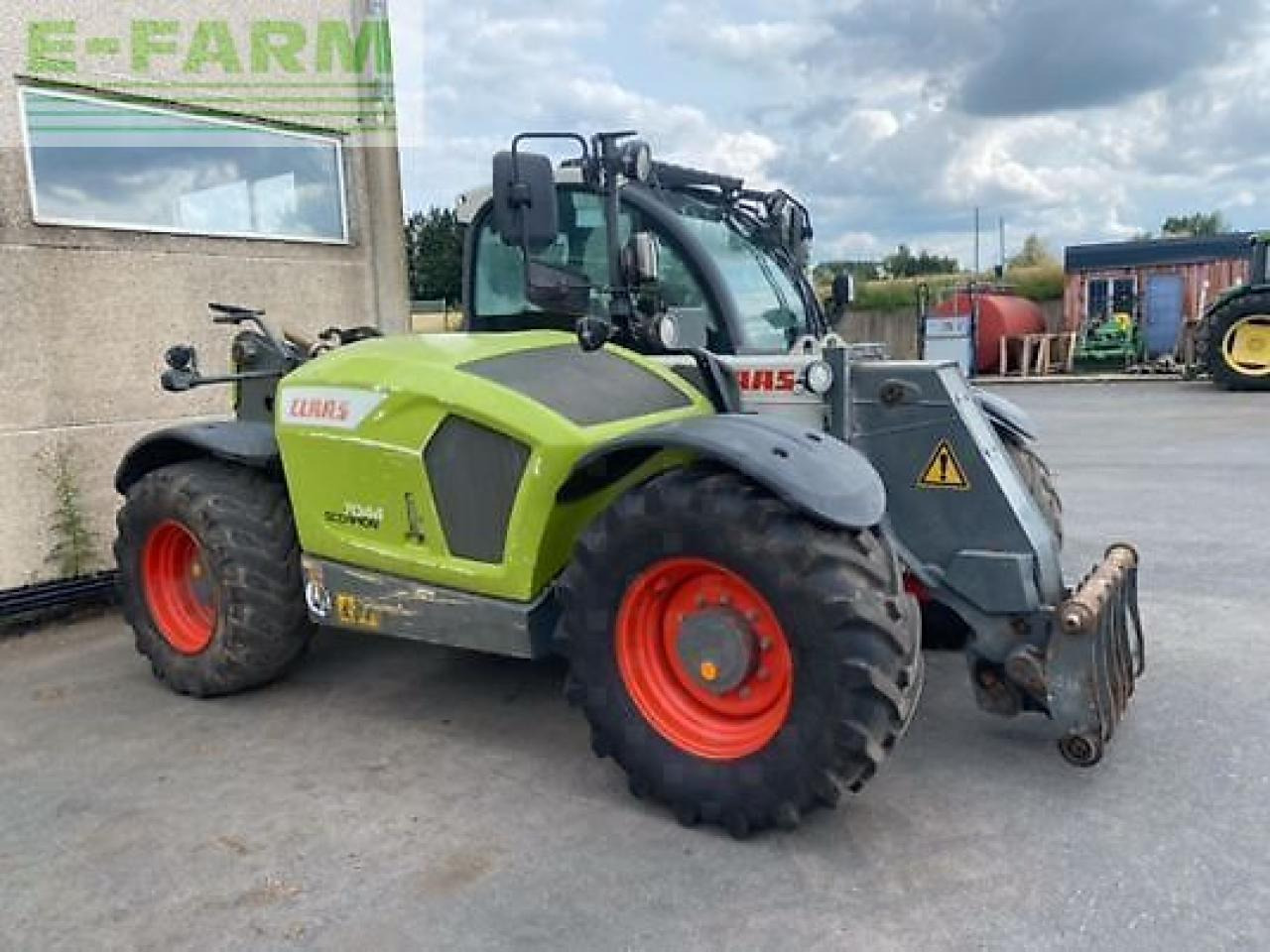 CLAAS scorpion 7044 - Teleskopiskais iekrāvējs: foto 2 CLAAS scorpion 7044 - Teleskopiskais iekrāvējs: foto 2