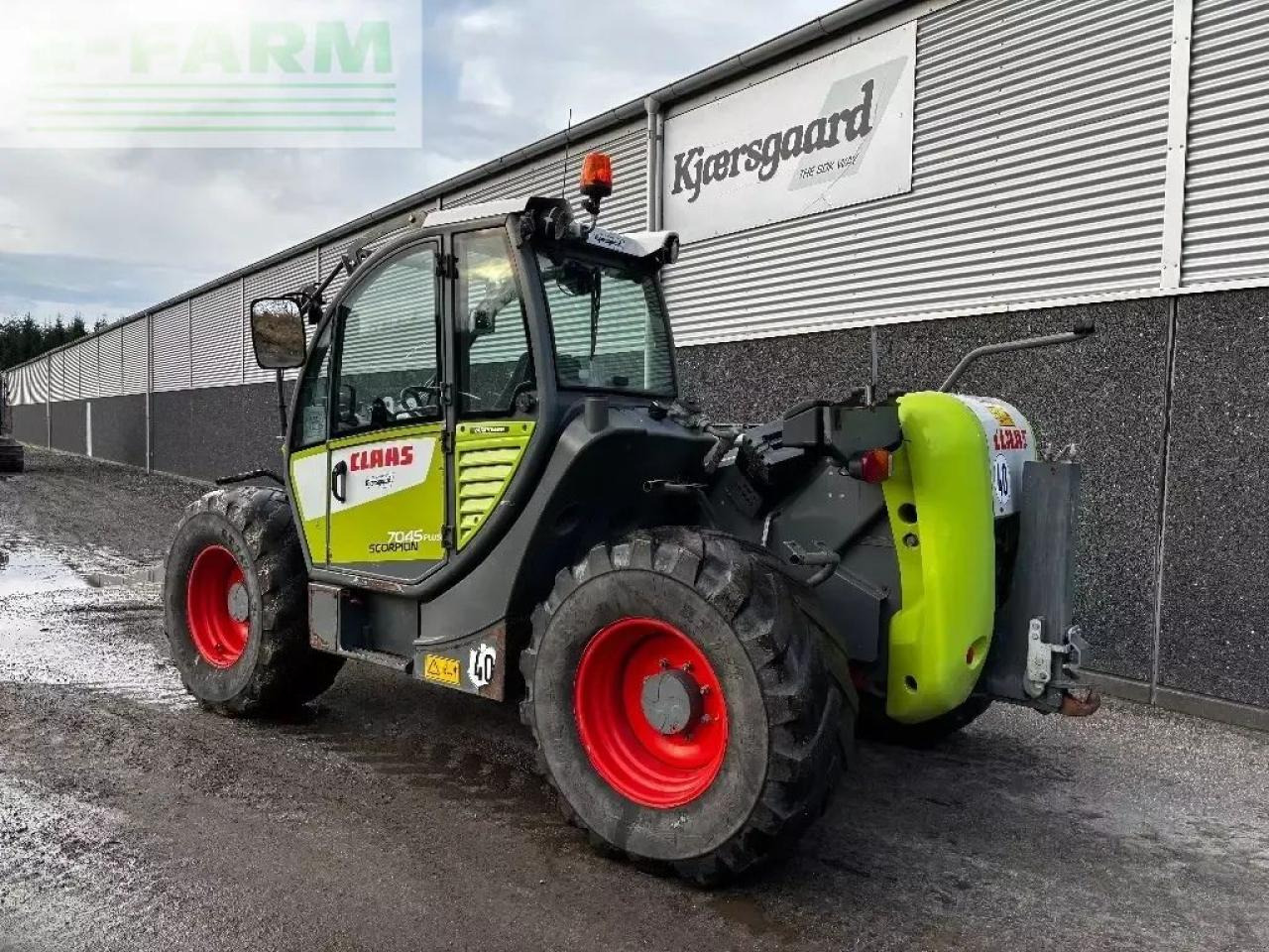 CLAAS scorpion 7045 plus - Teleskopiskais iekrāvējs: foto 4 CLAAS scorpion 7045 plus - Teleskopiskais iekrāvējs: foto 4