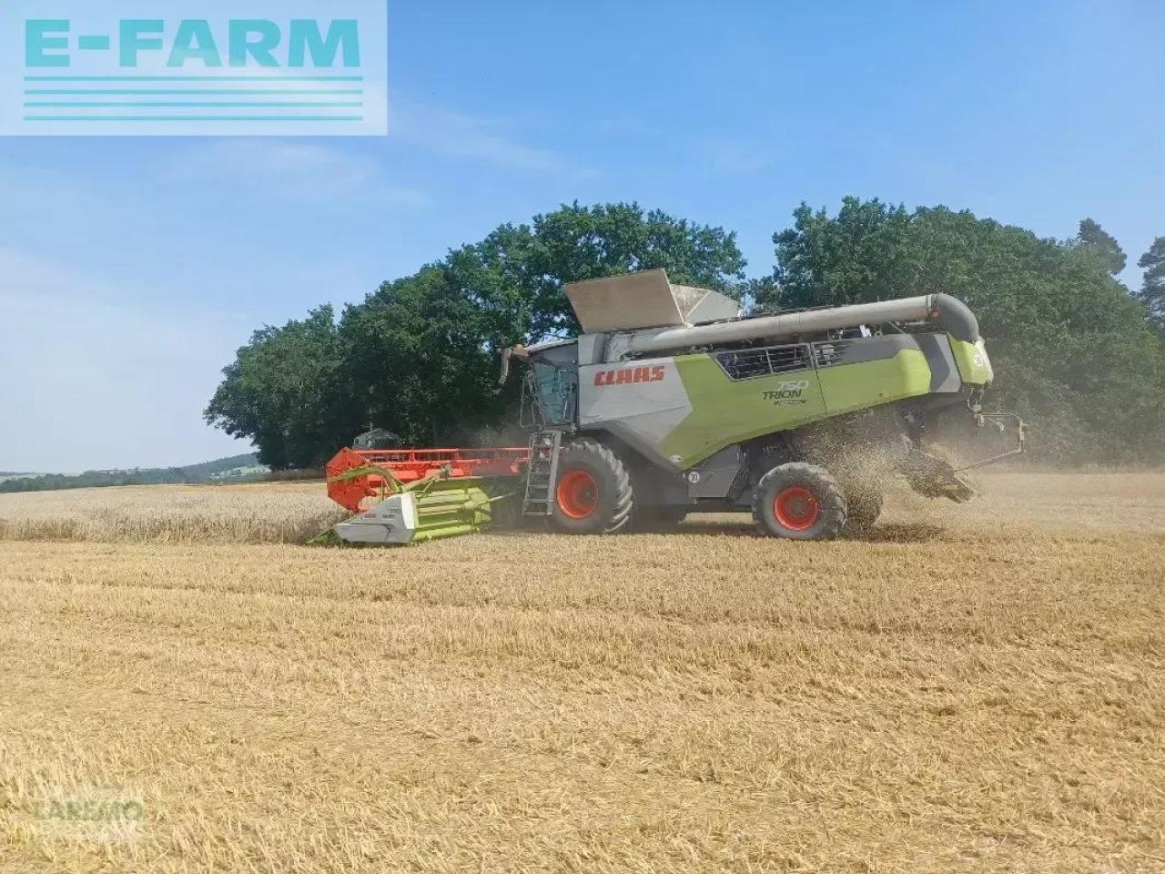 CLAAS trion 750 montana + v 770 - Labības kombains: foto 2 CLAAS trion 750 montana + v 770 - Labības kombains: foto 2