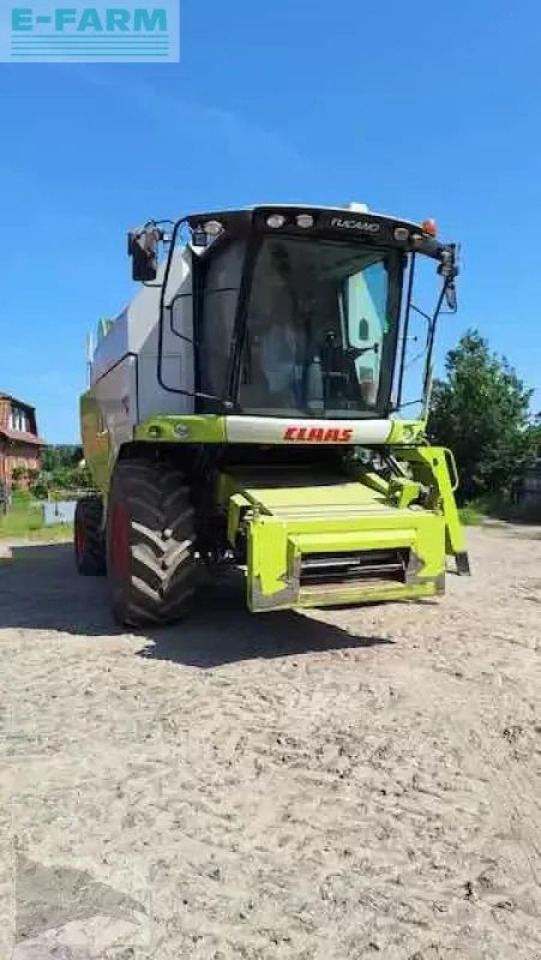 CLAAS tucano 430 - Labības kombains: foto 2 CLAAS tucano 430 - Labības kombains: foto 2